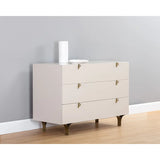 Celine Dresser