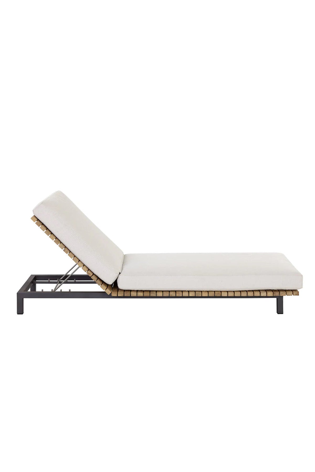 Odyssey Outdoor Lounger