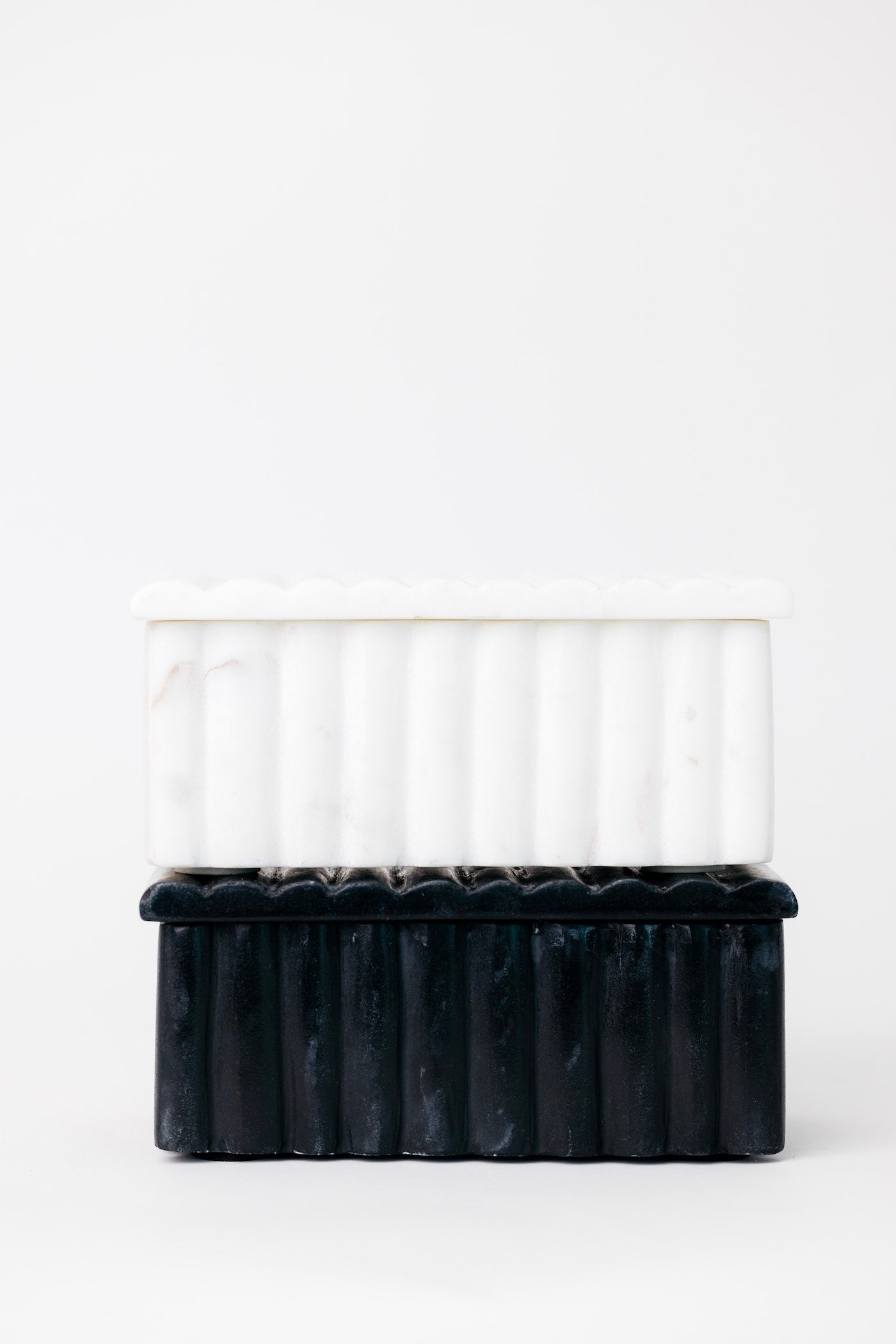 Rochelle Ribbed Marble Box - Black