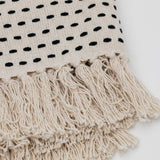Baseline Throw - Beige + Black