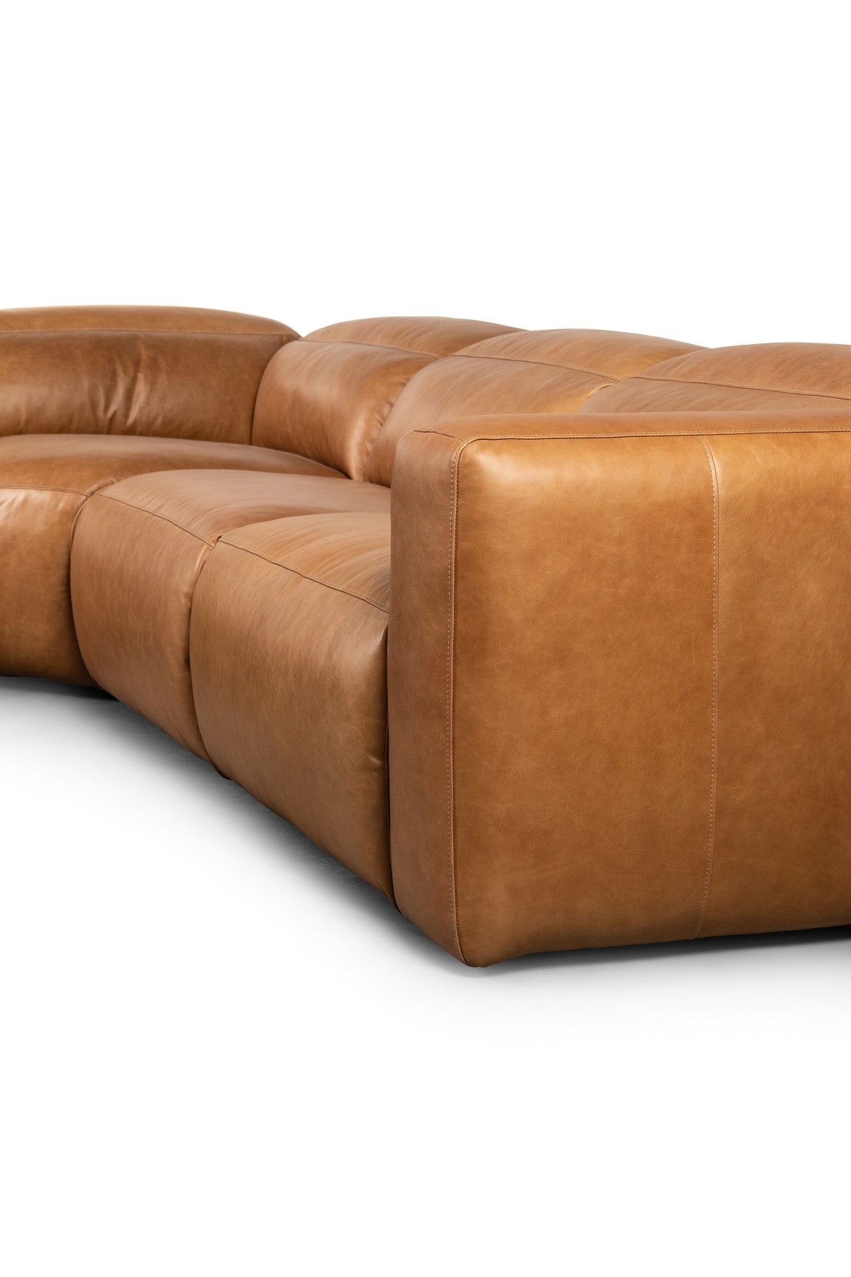 Paso 5-Piece Reclining Sectional - Butterscotch