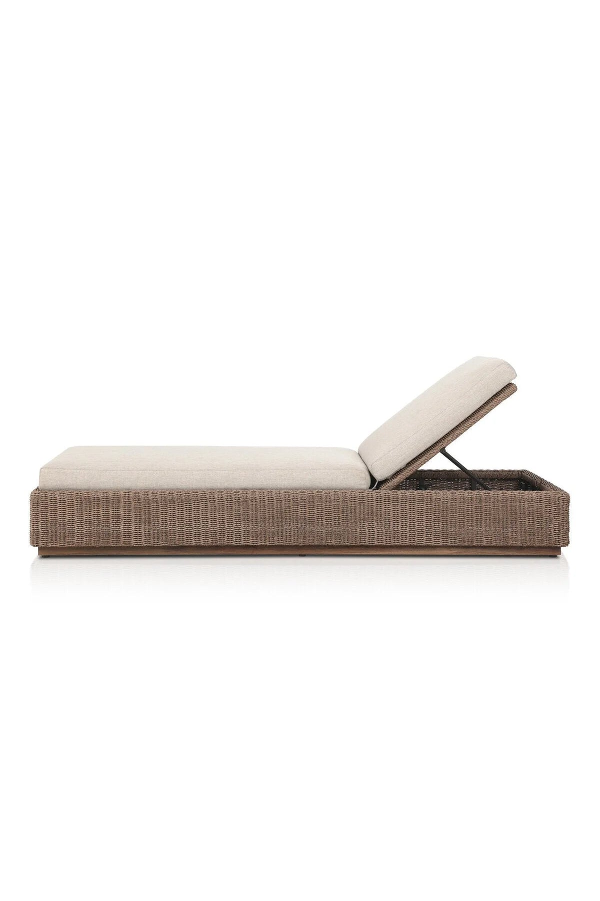 Kuo Outdoor Chaise