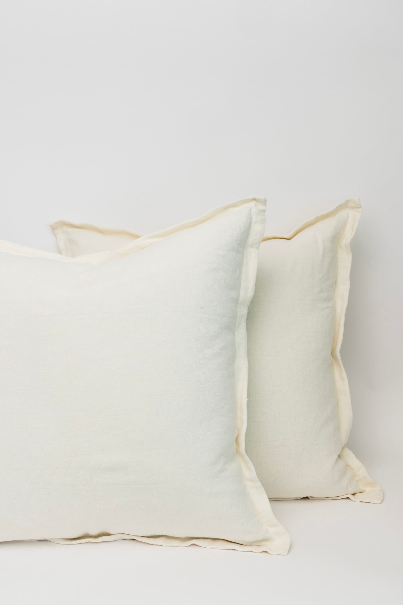 Callie Pillow - Ivory - Set of 2