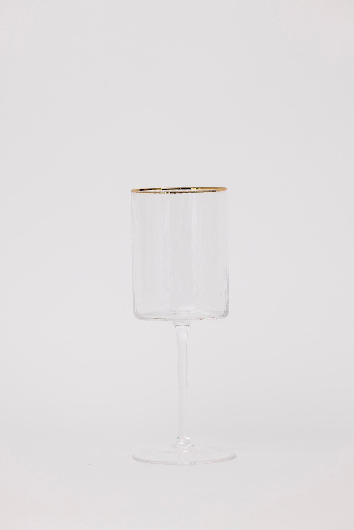 Gisele Wine Glass w/ Gold Rim