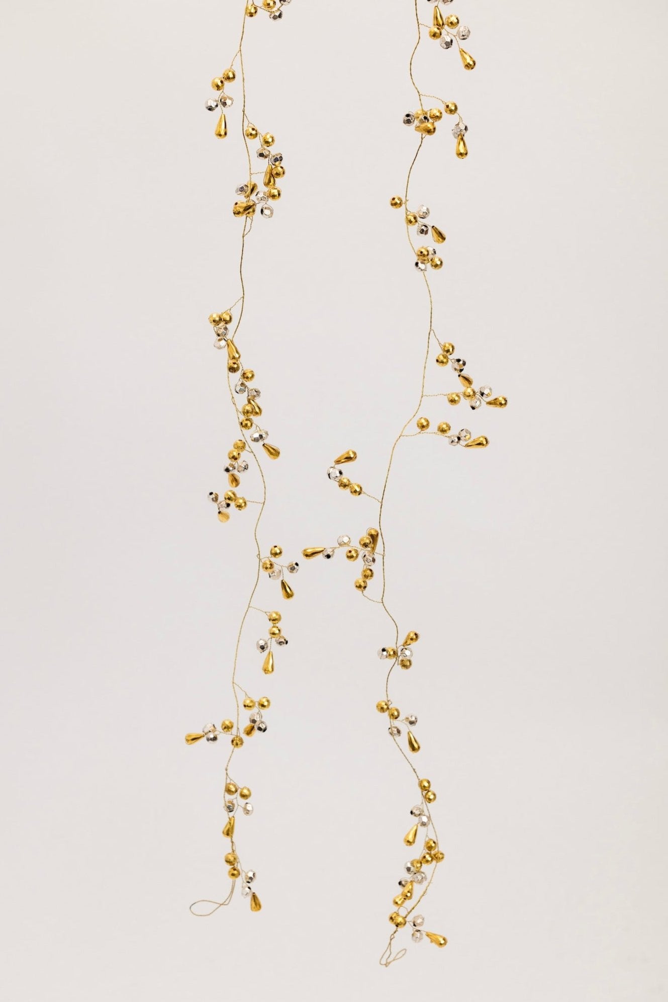 Whirl Beaded Garland - Silver/Gold - 6'