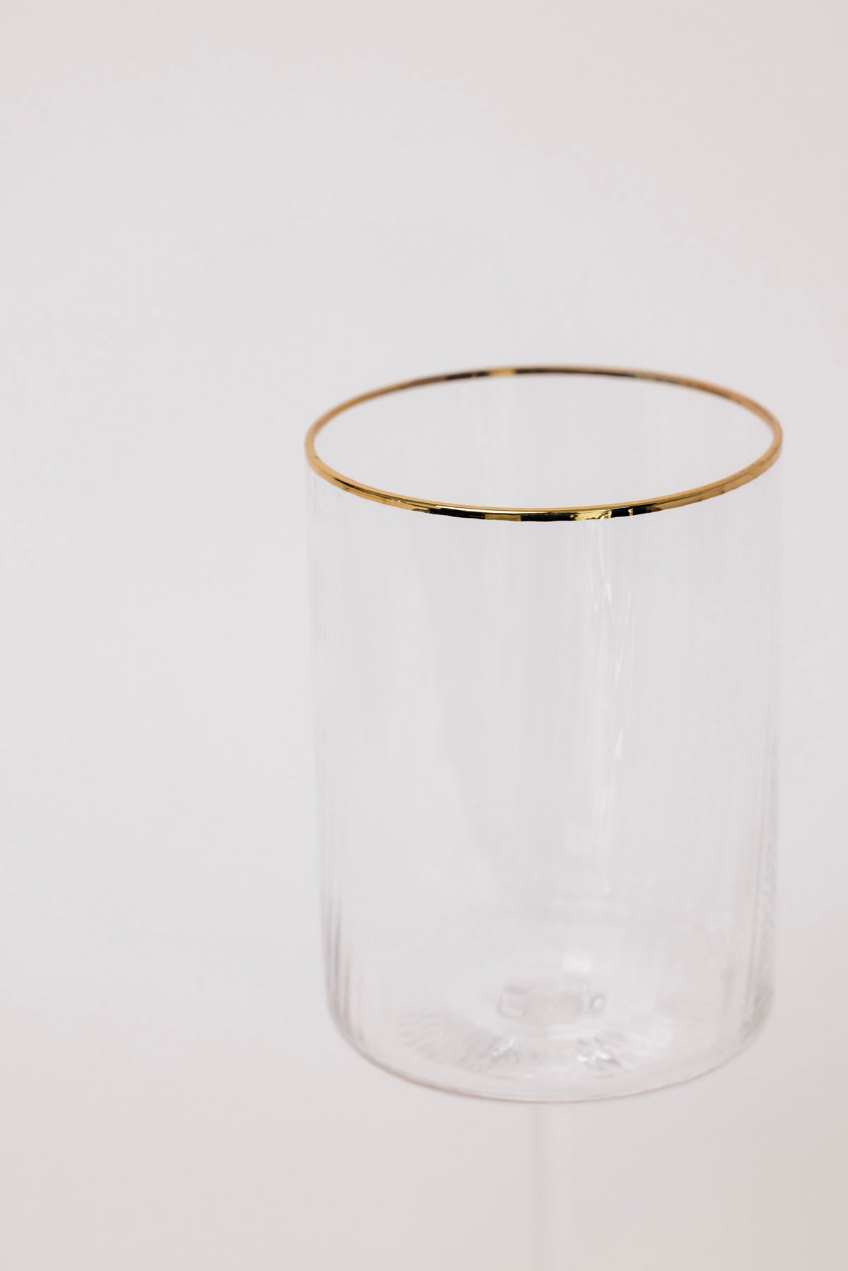 Gisele Wine Glass w/ Gold Rim