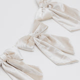Velvet Bow Garland - Cream