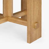 Saguaro Round Oak Dining Table