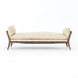 Kerry Chaise