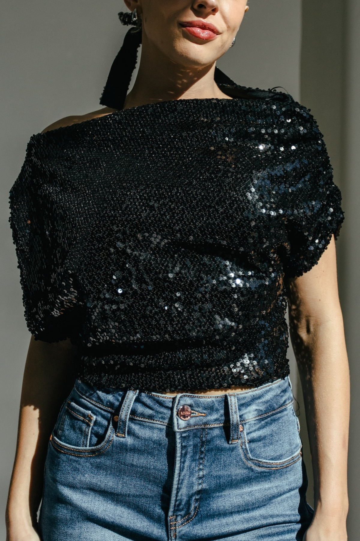 Glacier Sequin Top - Black