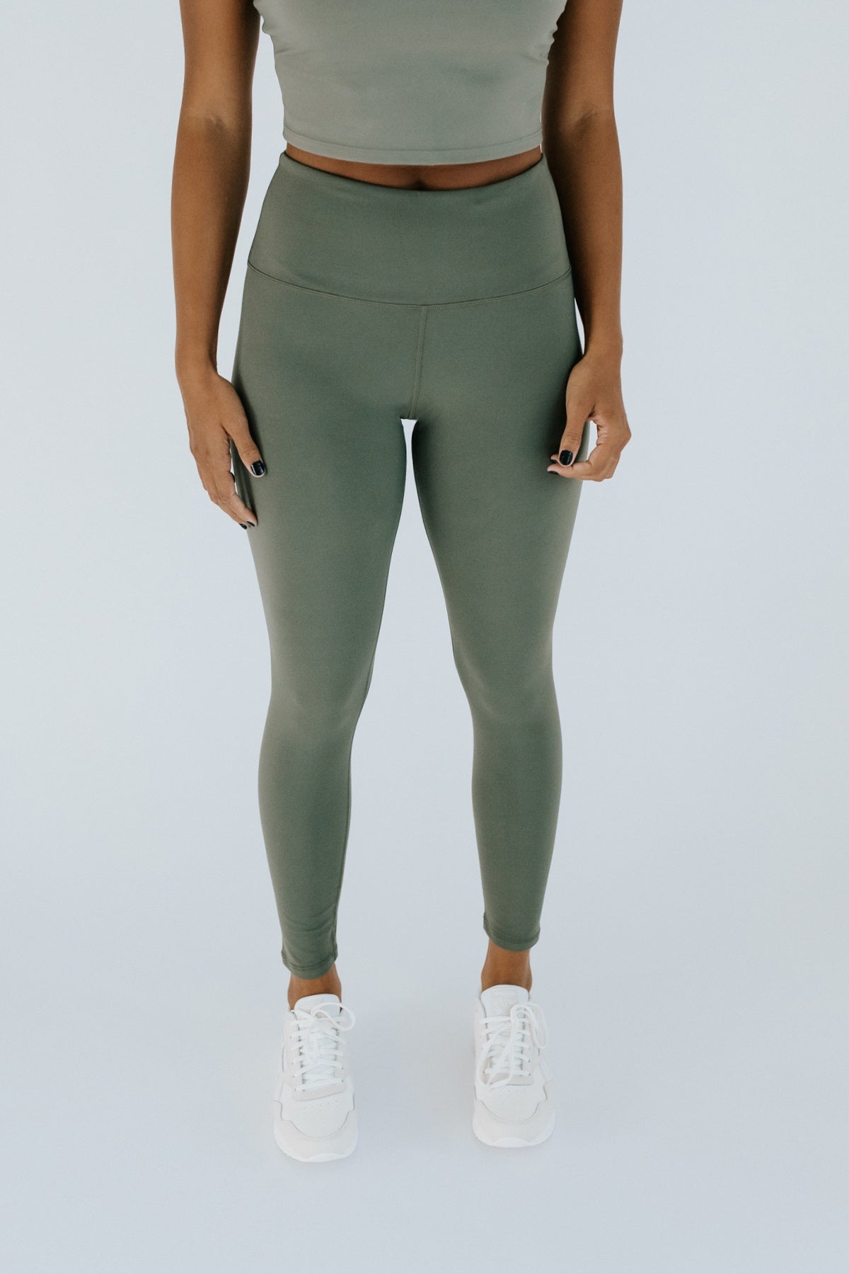 Keep Pace Legging - Olive
