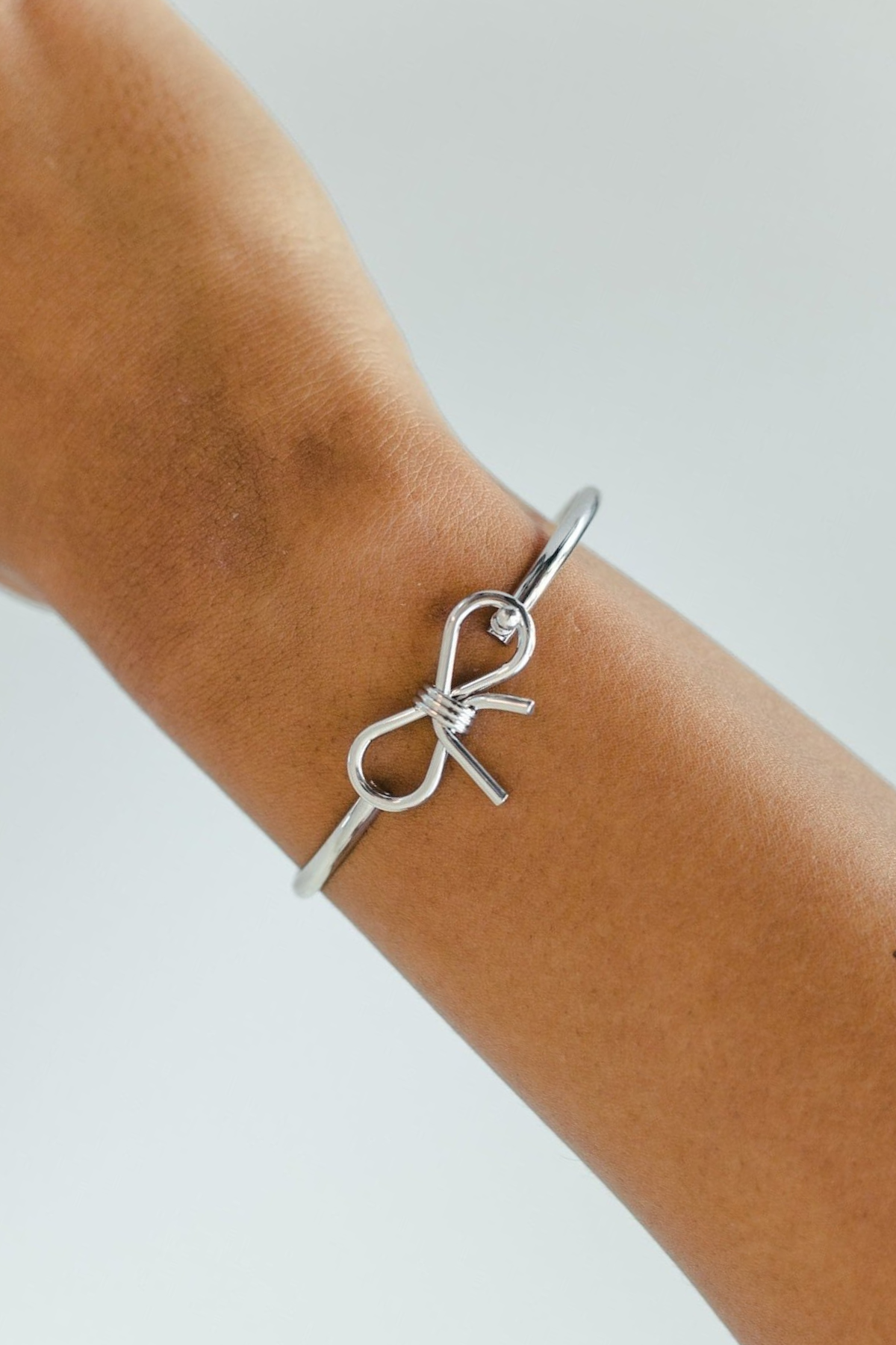 Buttercup Bow Bracelet - Silver