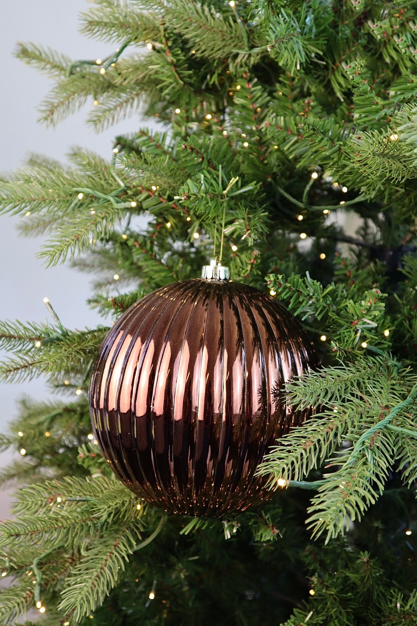Ribbed Ornament - Brown - 2 Sizes