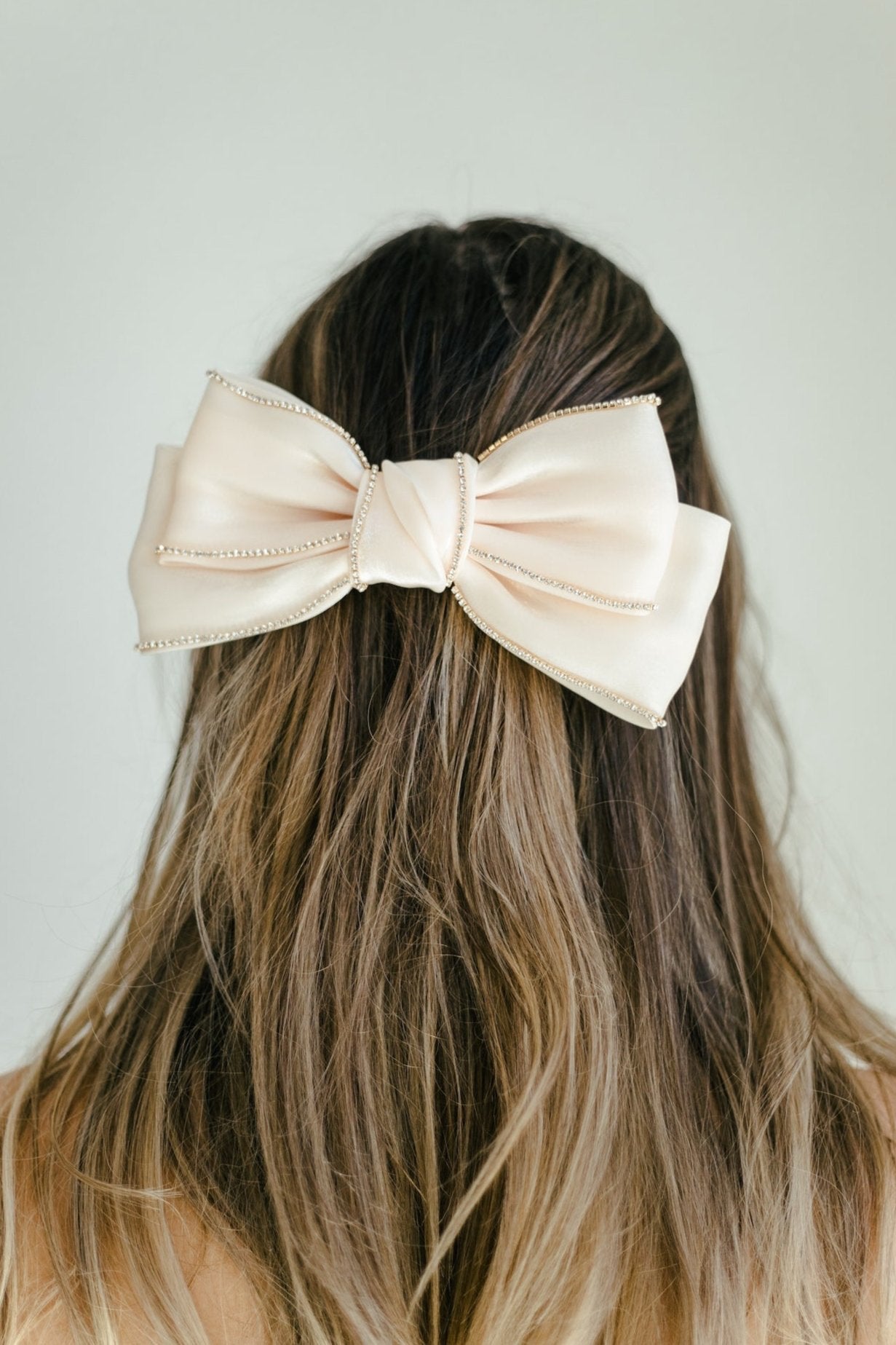 Felicity Hair Bow - Ivory