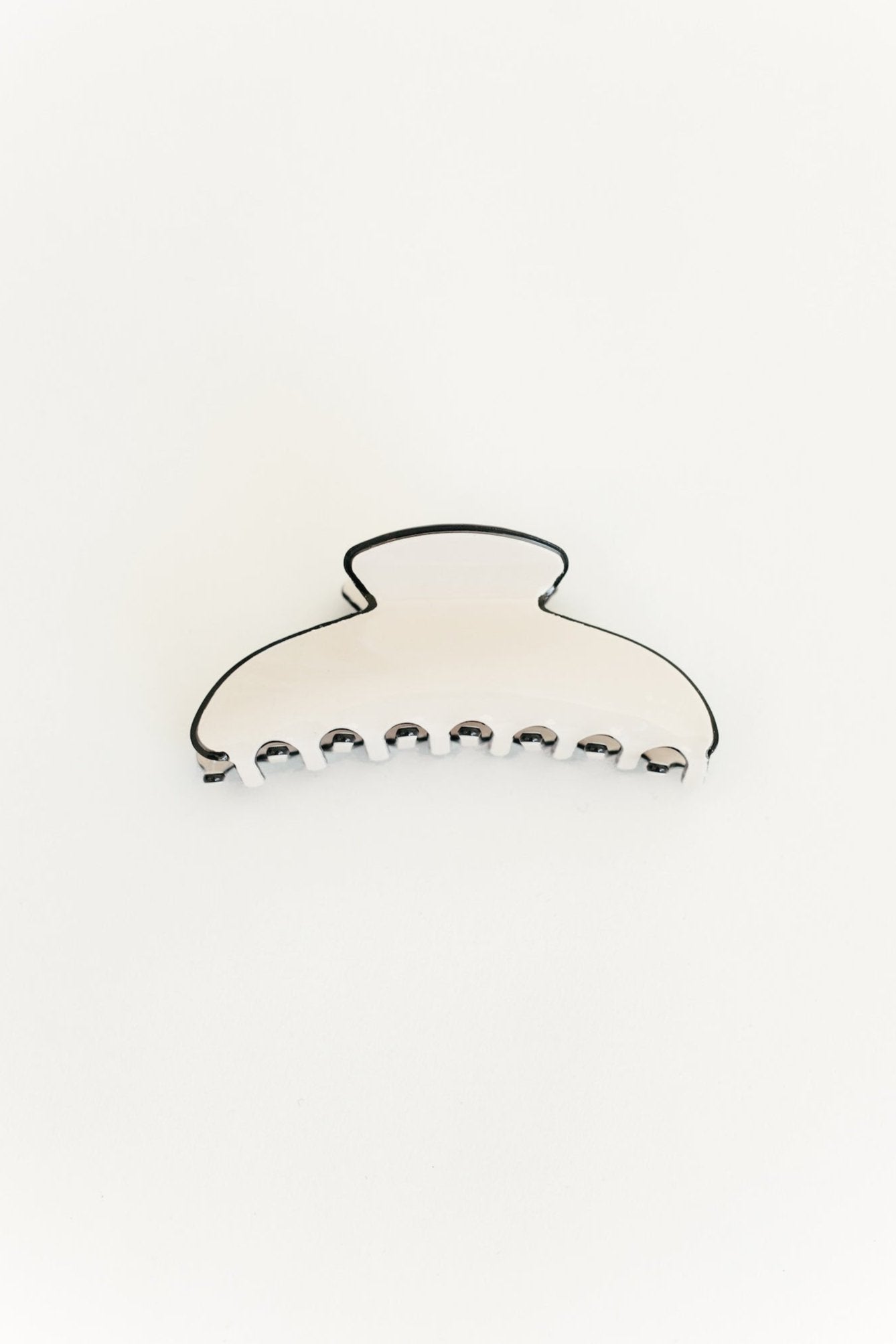 Icelyn Round Hair Clip - Ivory