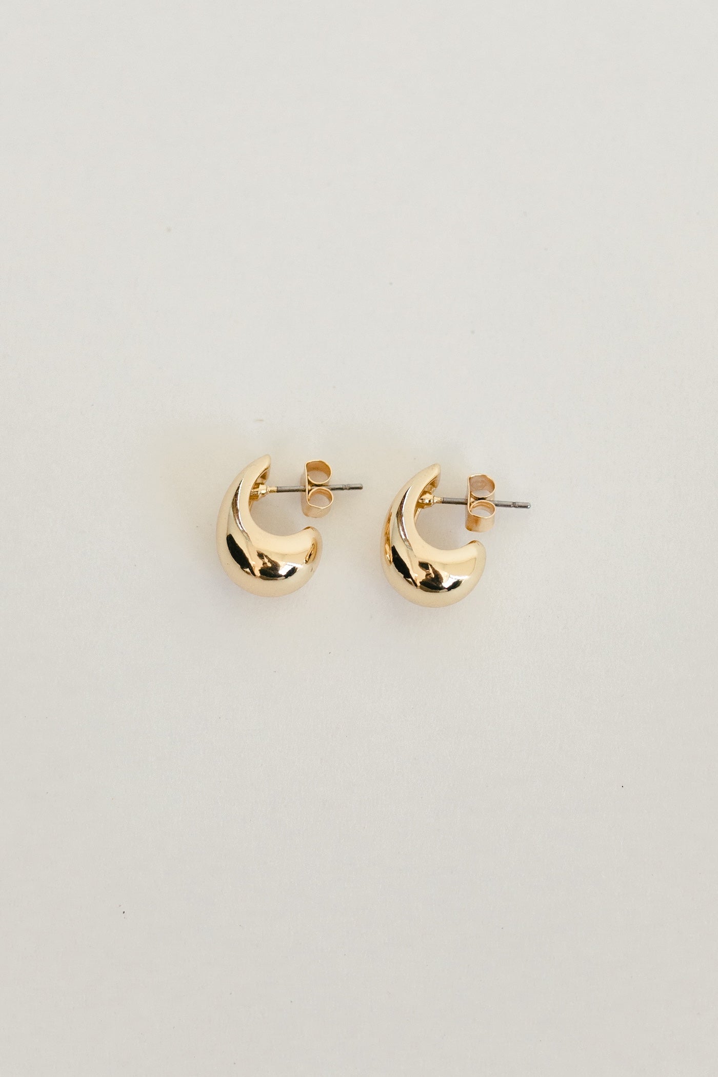 Vickie Earring - Gold