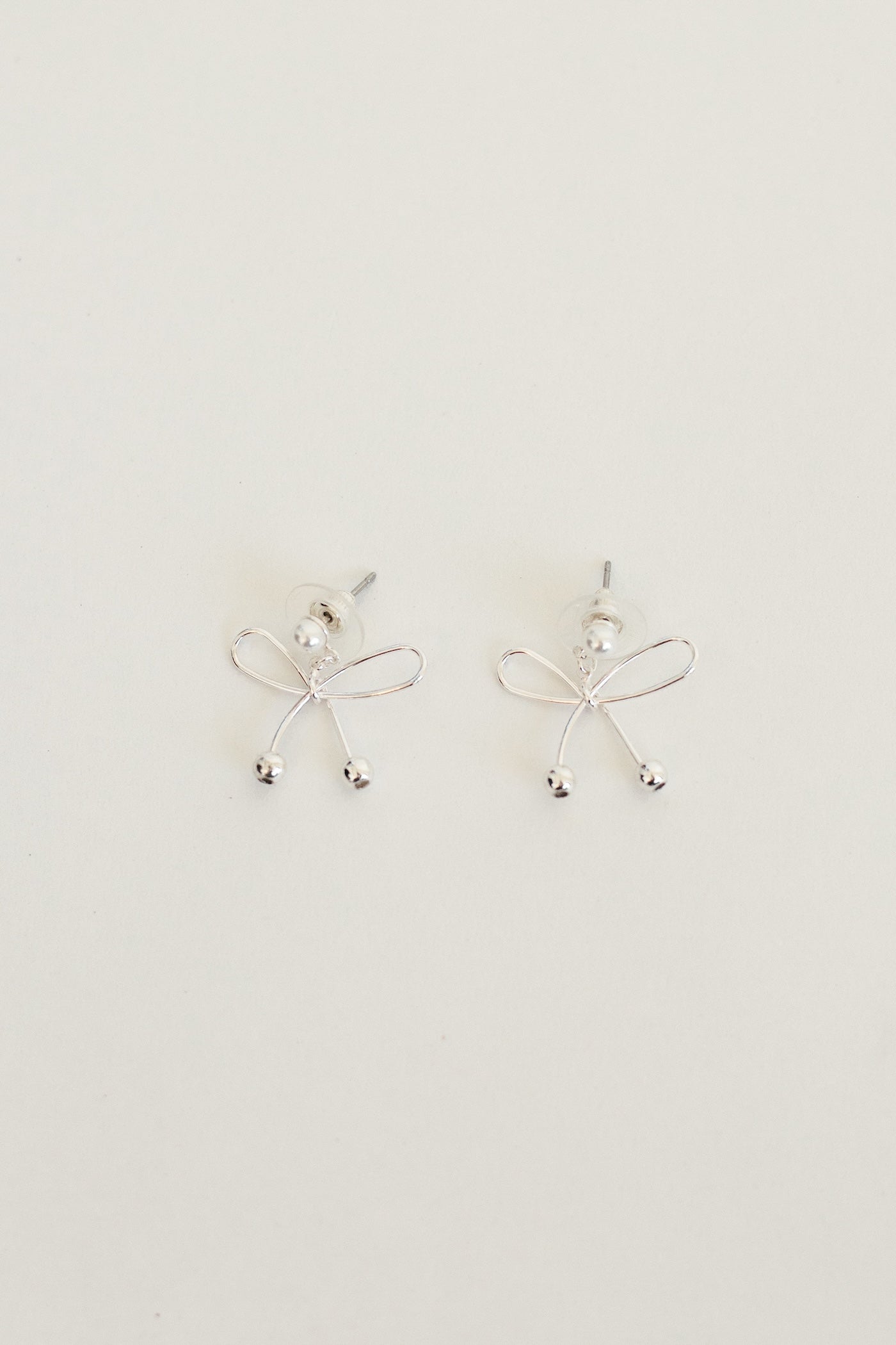 Moira Bow Earring - Silver