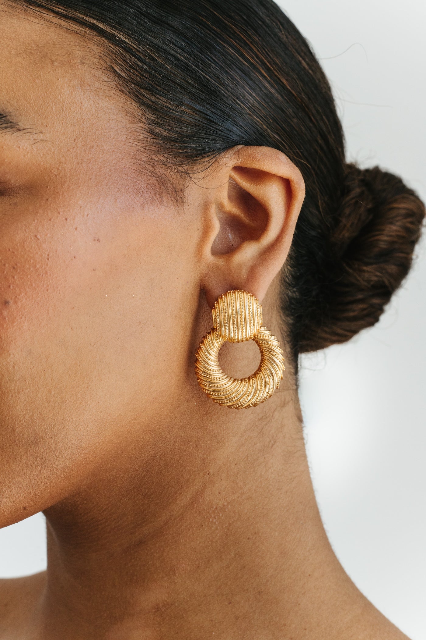 Bobbie Statement Earring - Gold