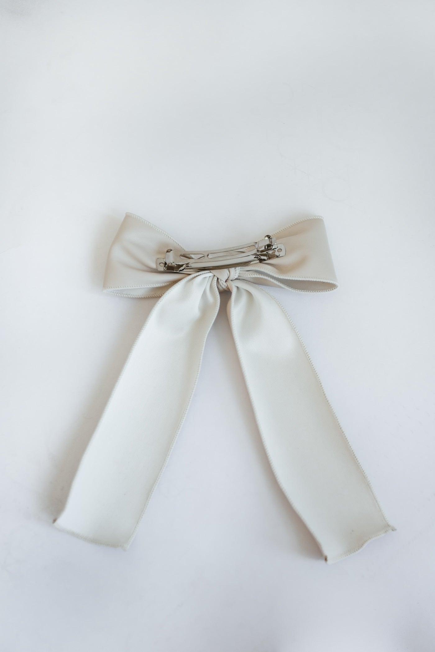 Break Through Hair Bow - Ivory