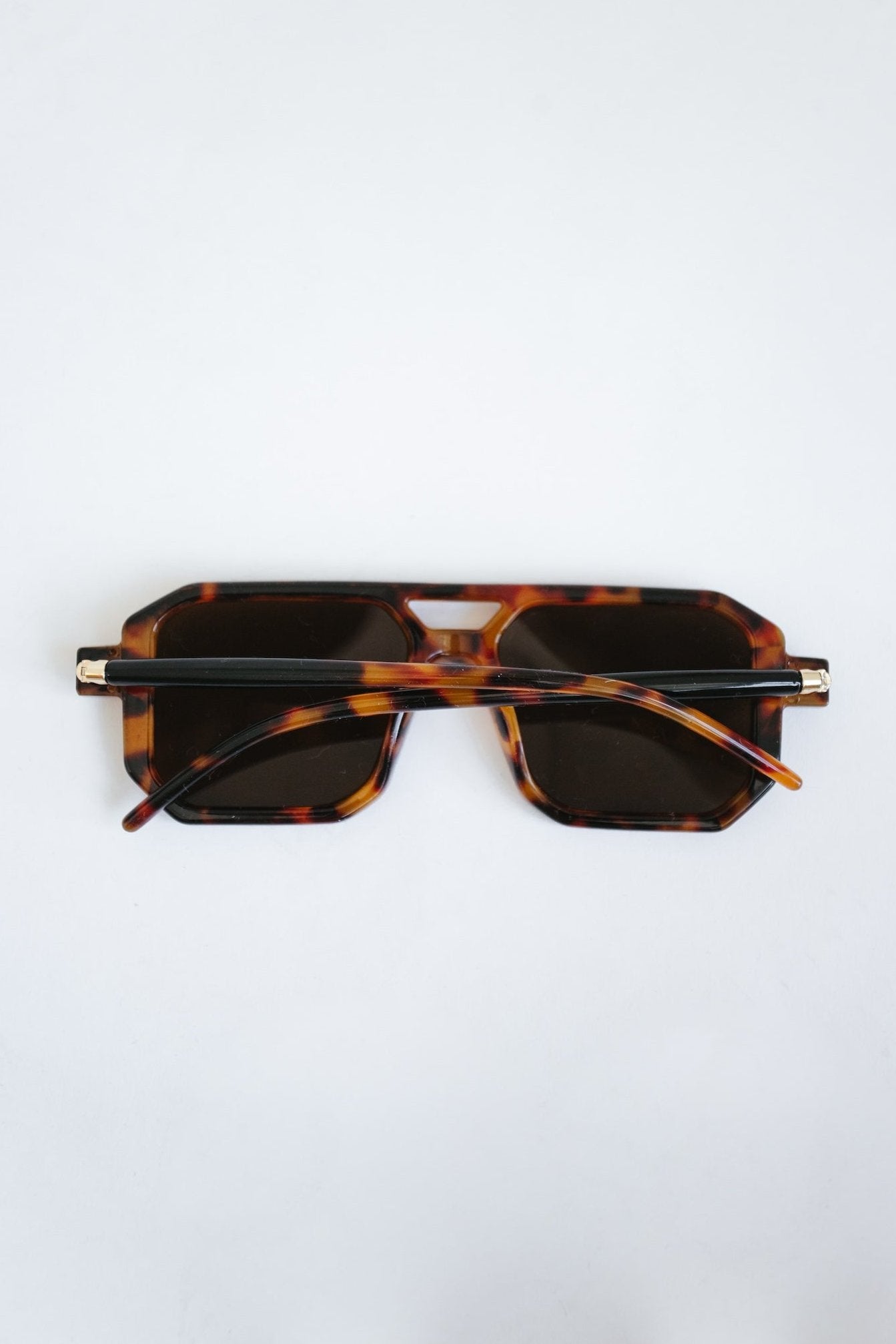 Breeze Sunglasses - Tortoiseshell