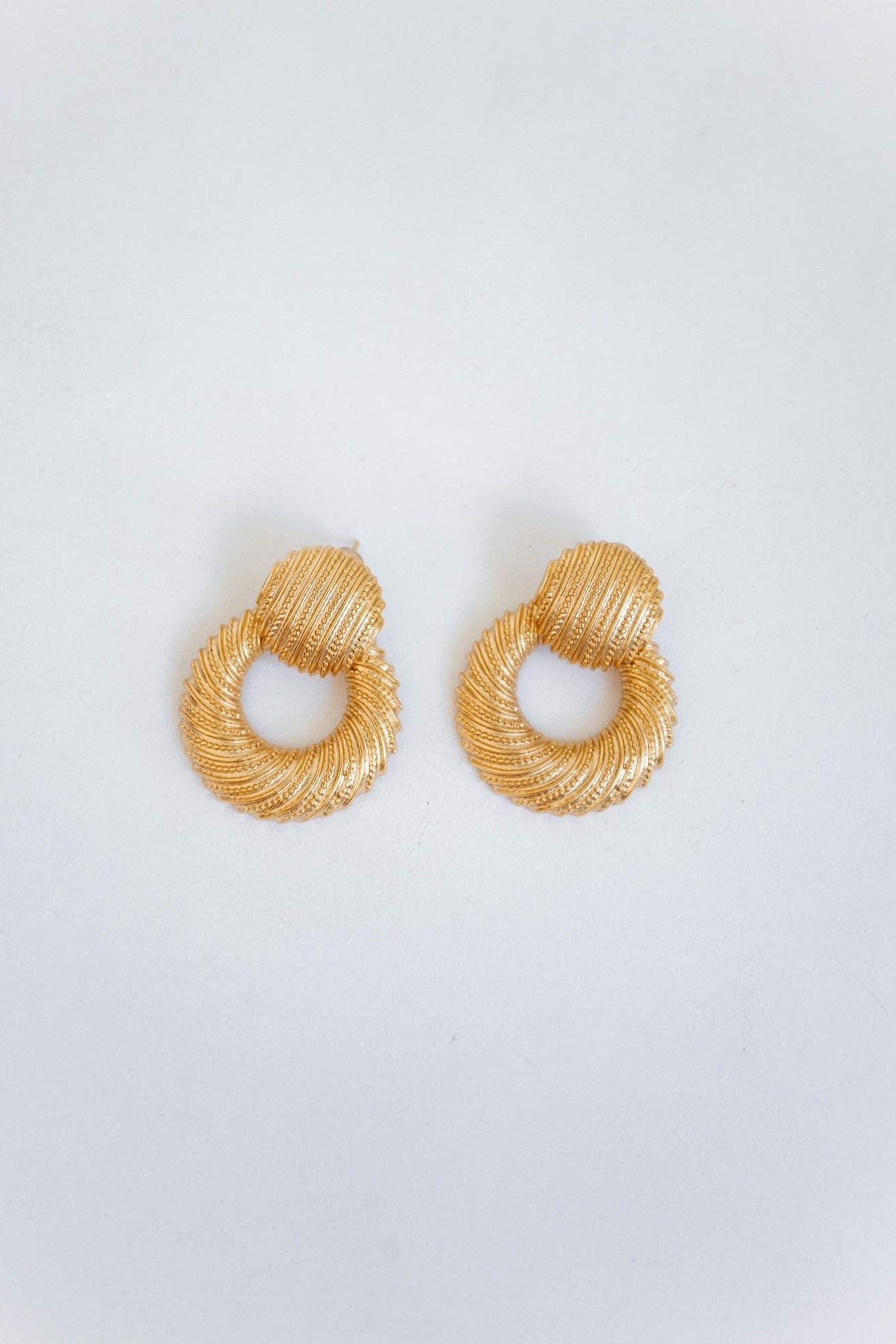 Bobbie Statement Earring - Gold