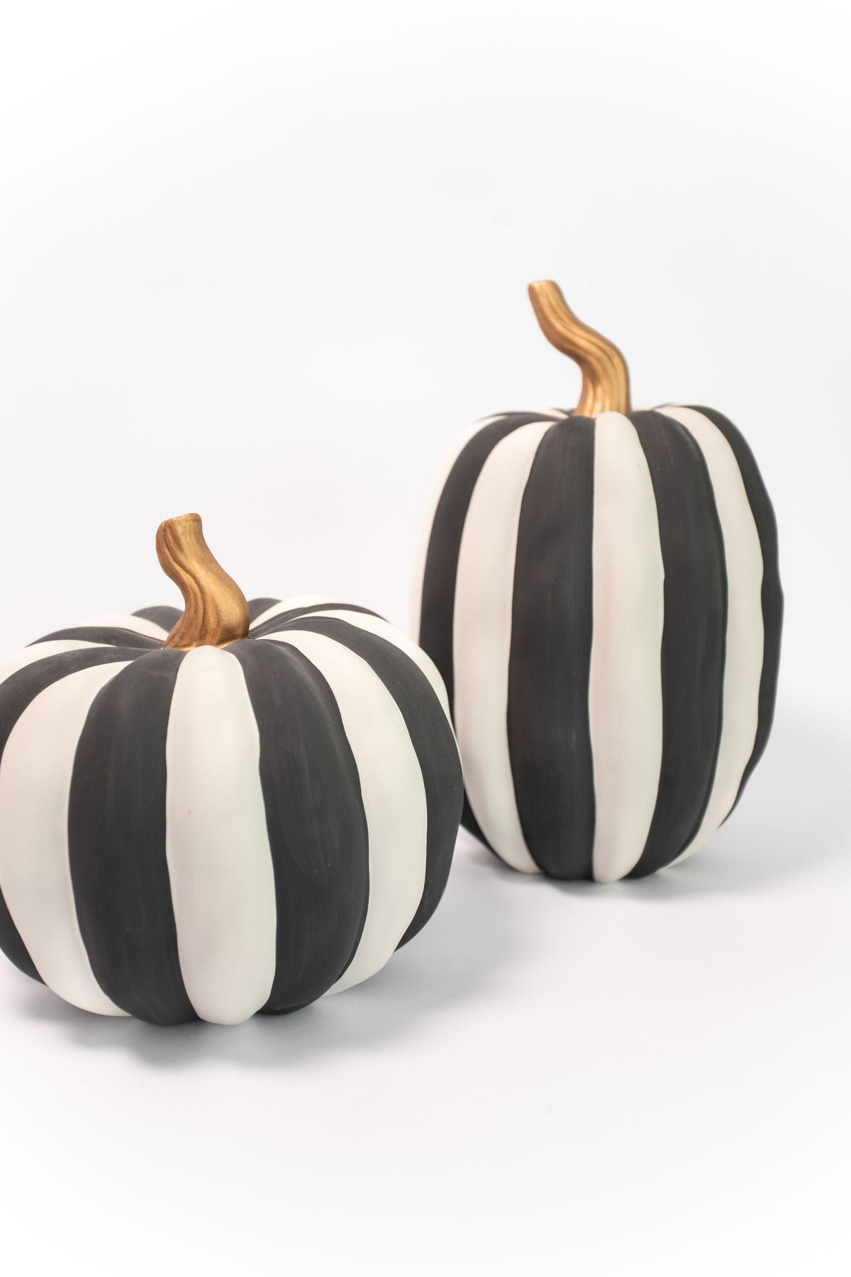 Matte Striped Pumpkin - Oval
