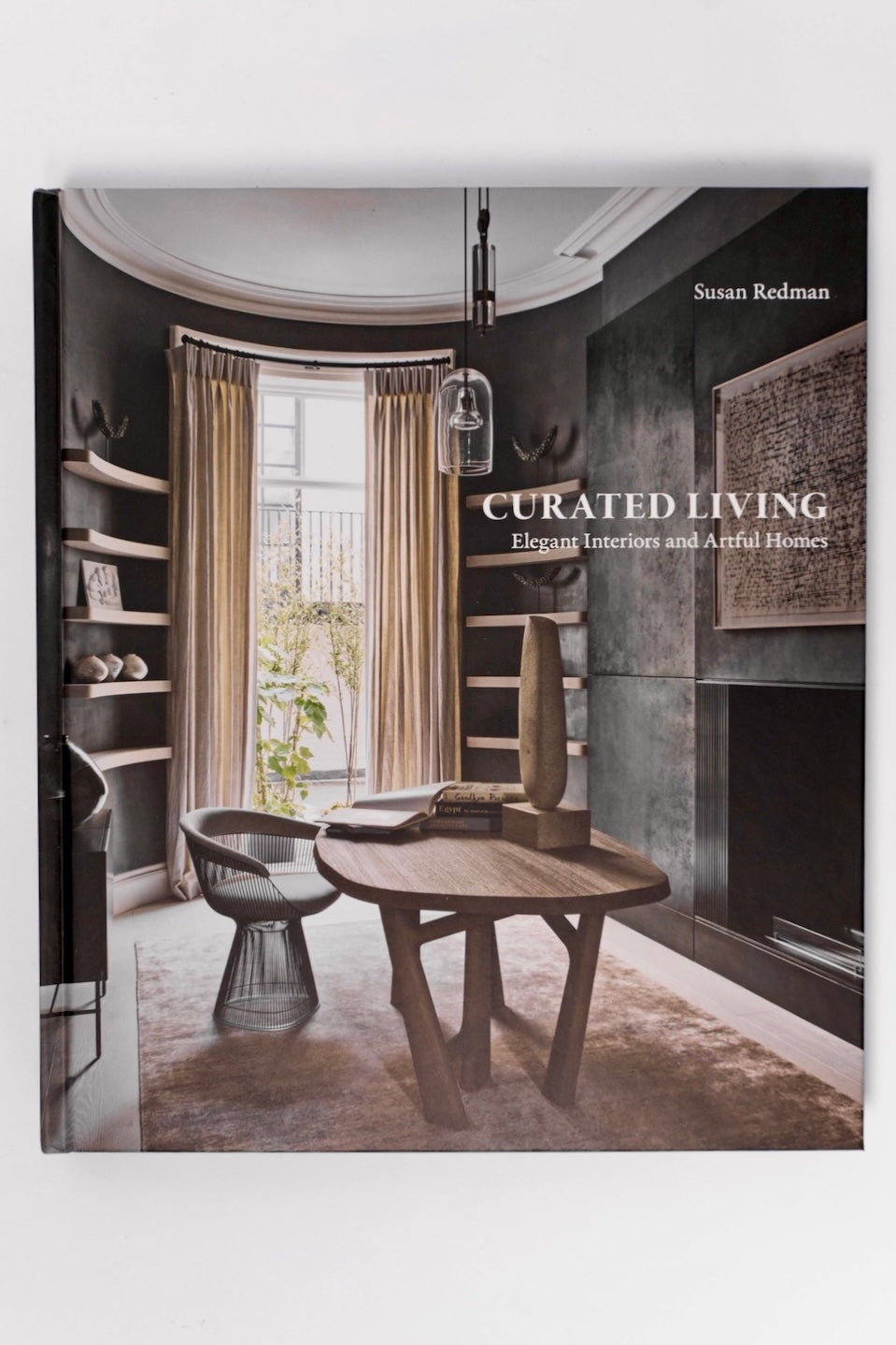 Curated Living: Elegant Interiors and Artful Homes
