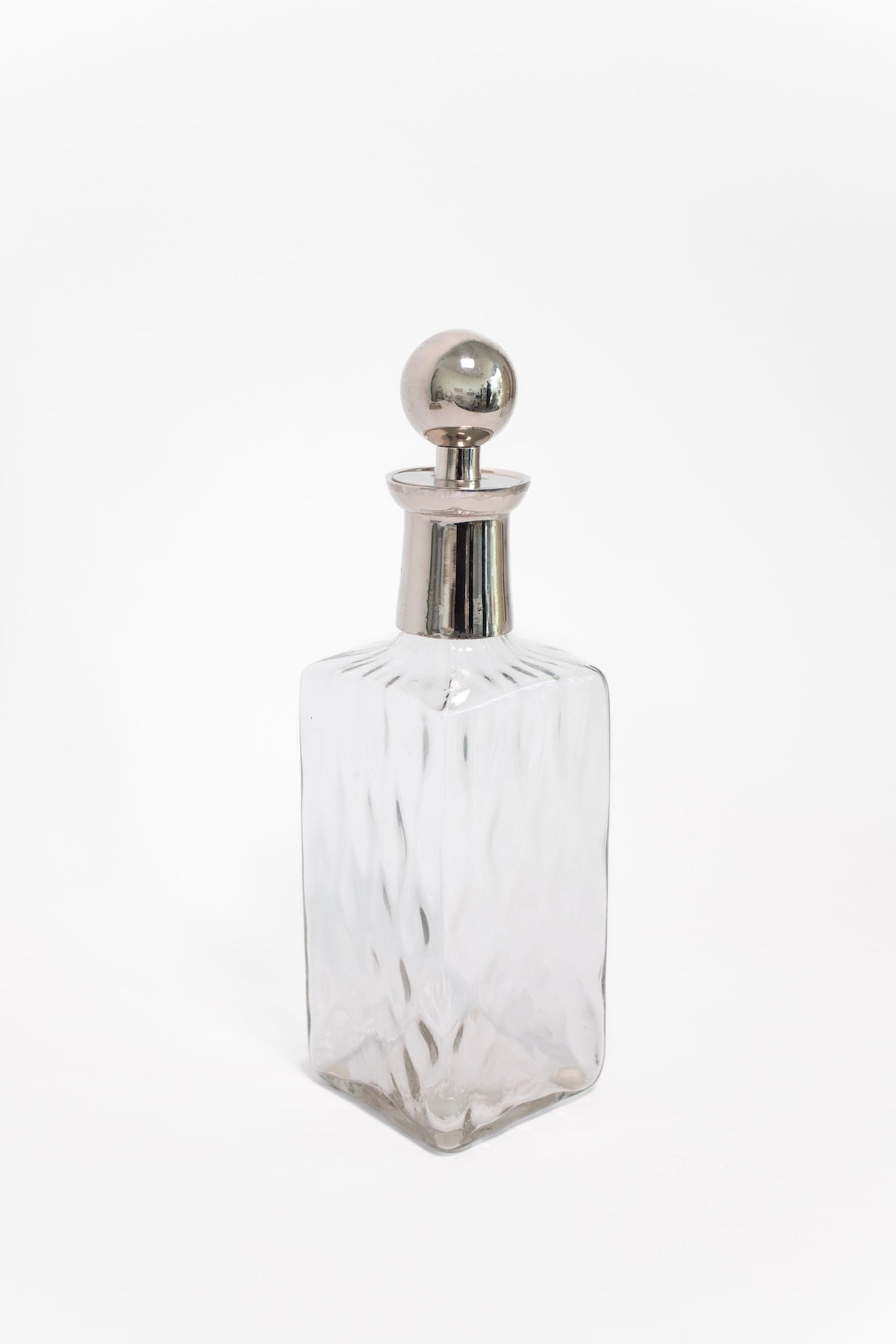 Rippled Glass Decanter with Metal Stopper - 2 Sizes