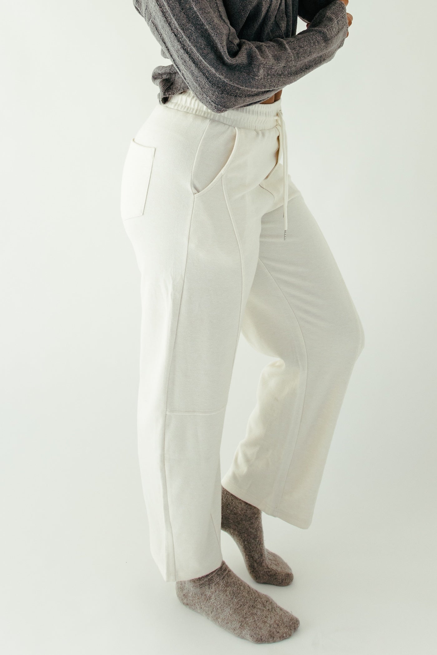 Kaitlyn Horseshoe Sweatpants - Cream