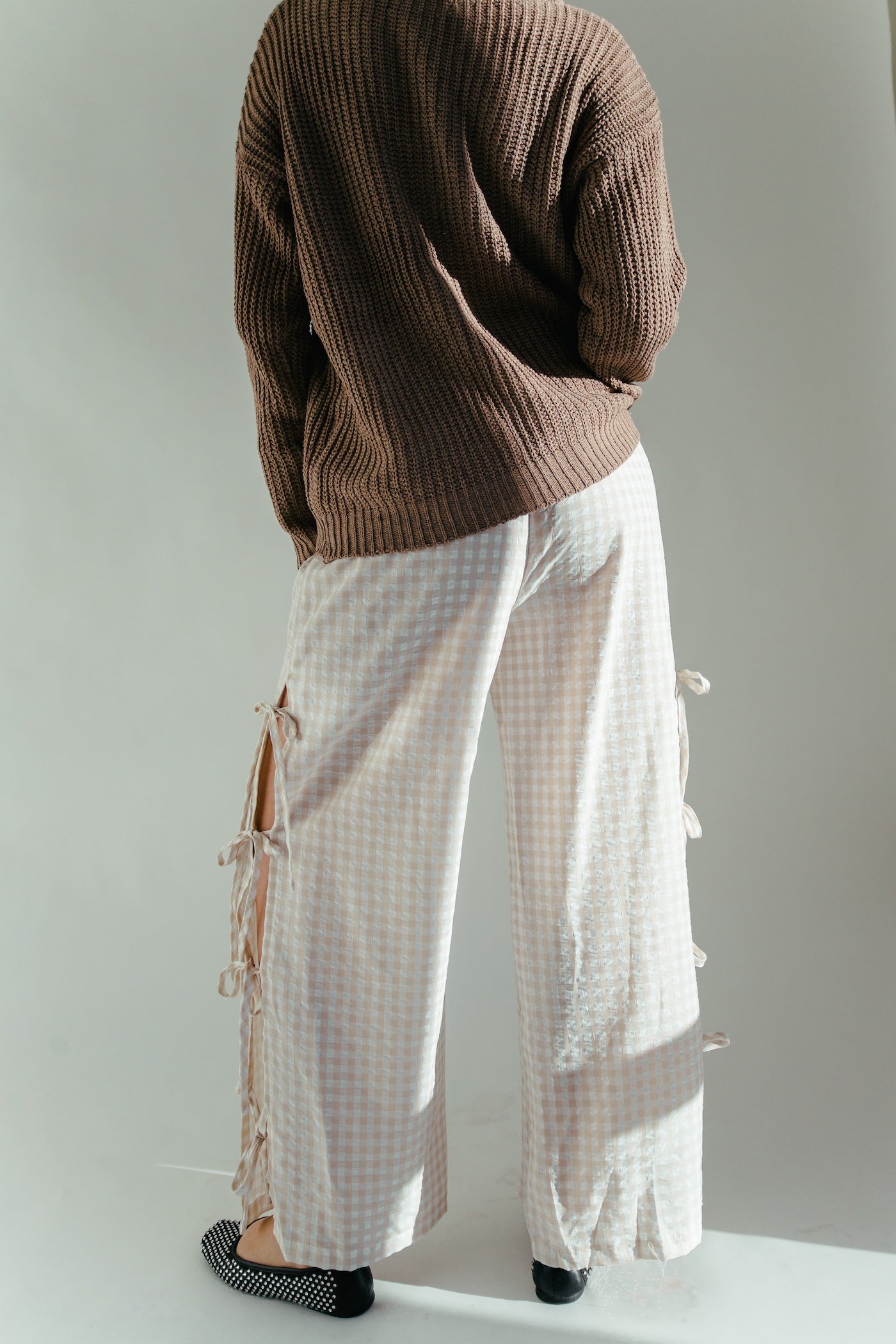 Maya Tie Up Pants - Beige + White