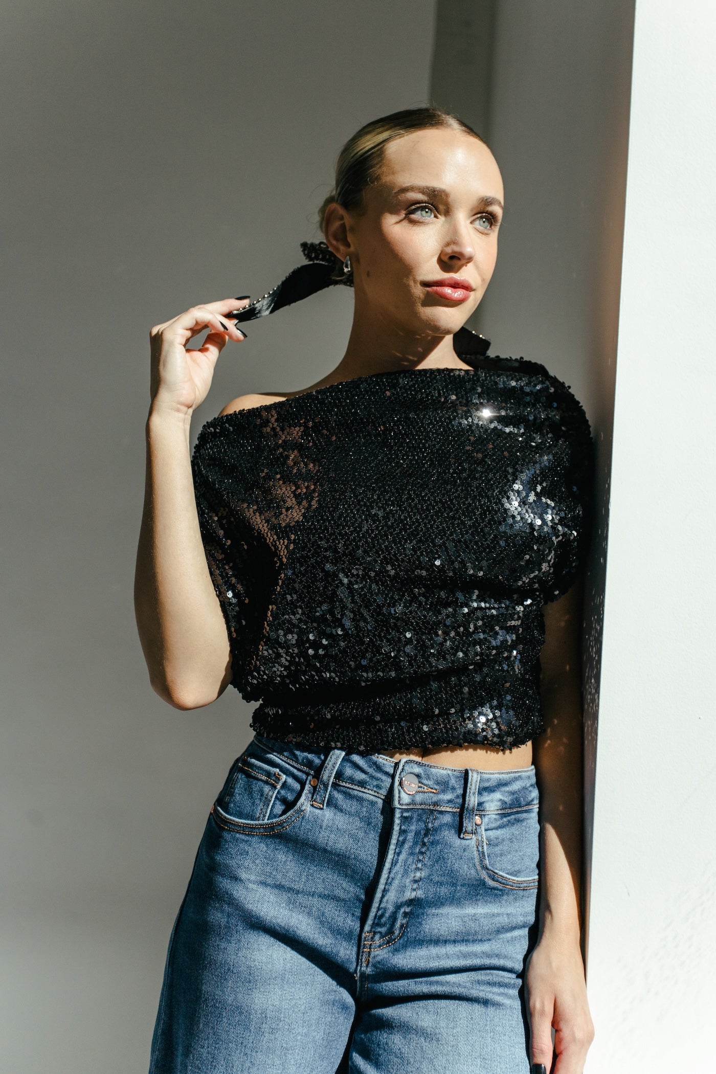 Glacier Sequin Top - Black