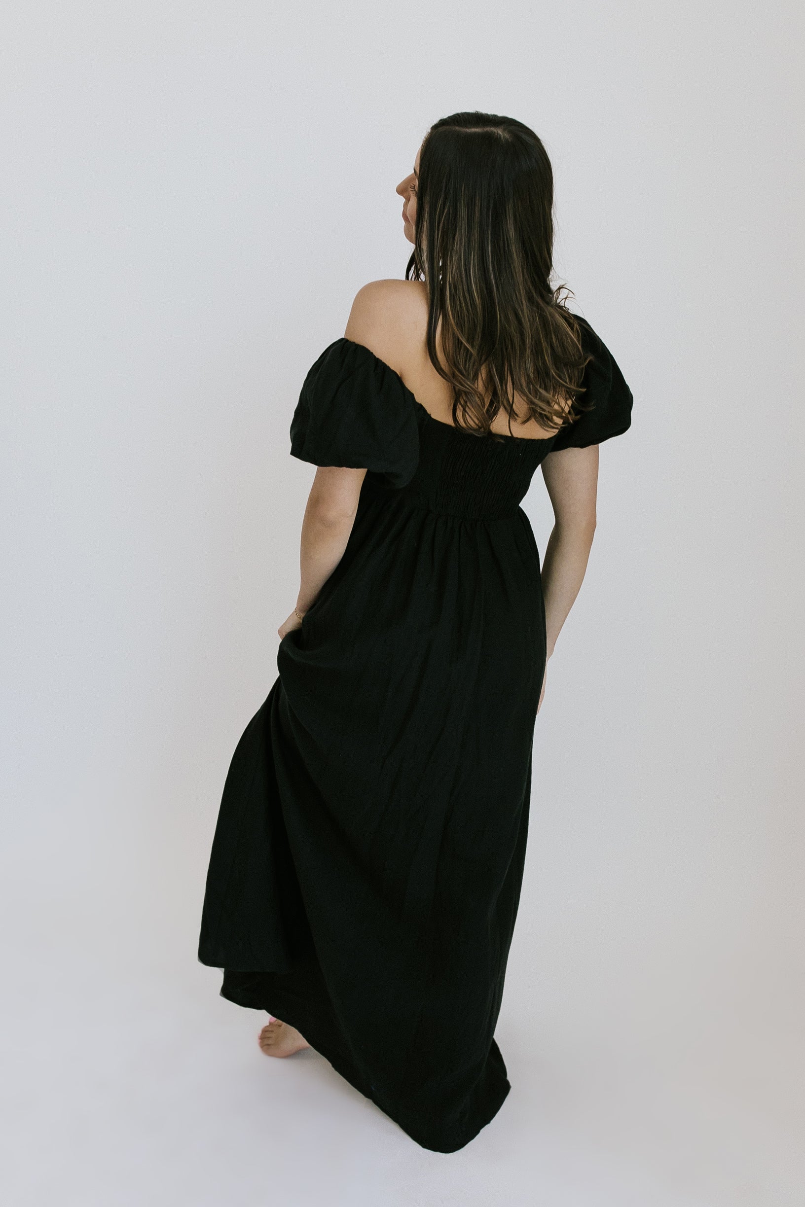 Page Turner Maxi Dress - Black