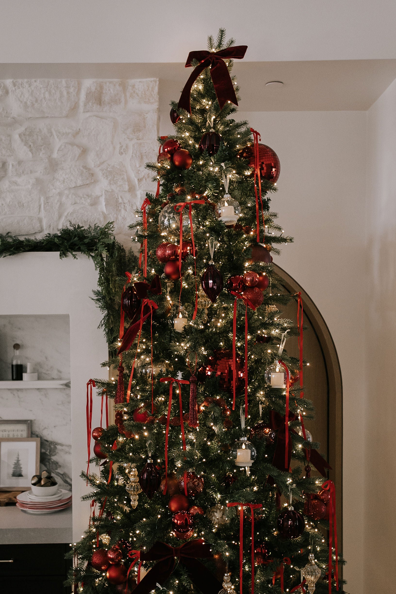 O' Christmas Artificial Pine Pre-Lit Tree