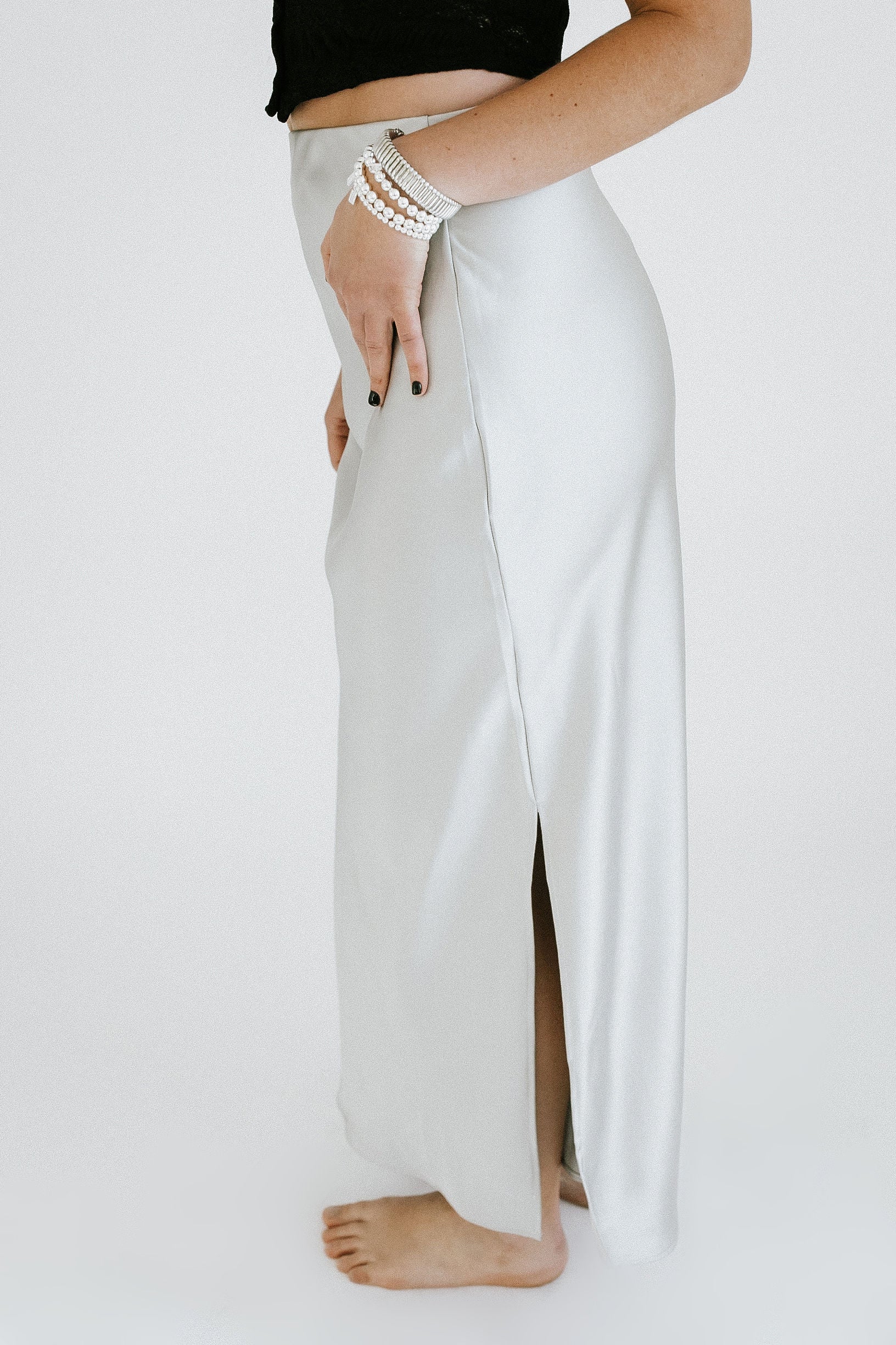 Illuminate Satin Slit Maxi Skirt - Silver - THELIFESTYLEDCO Shop
