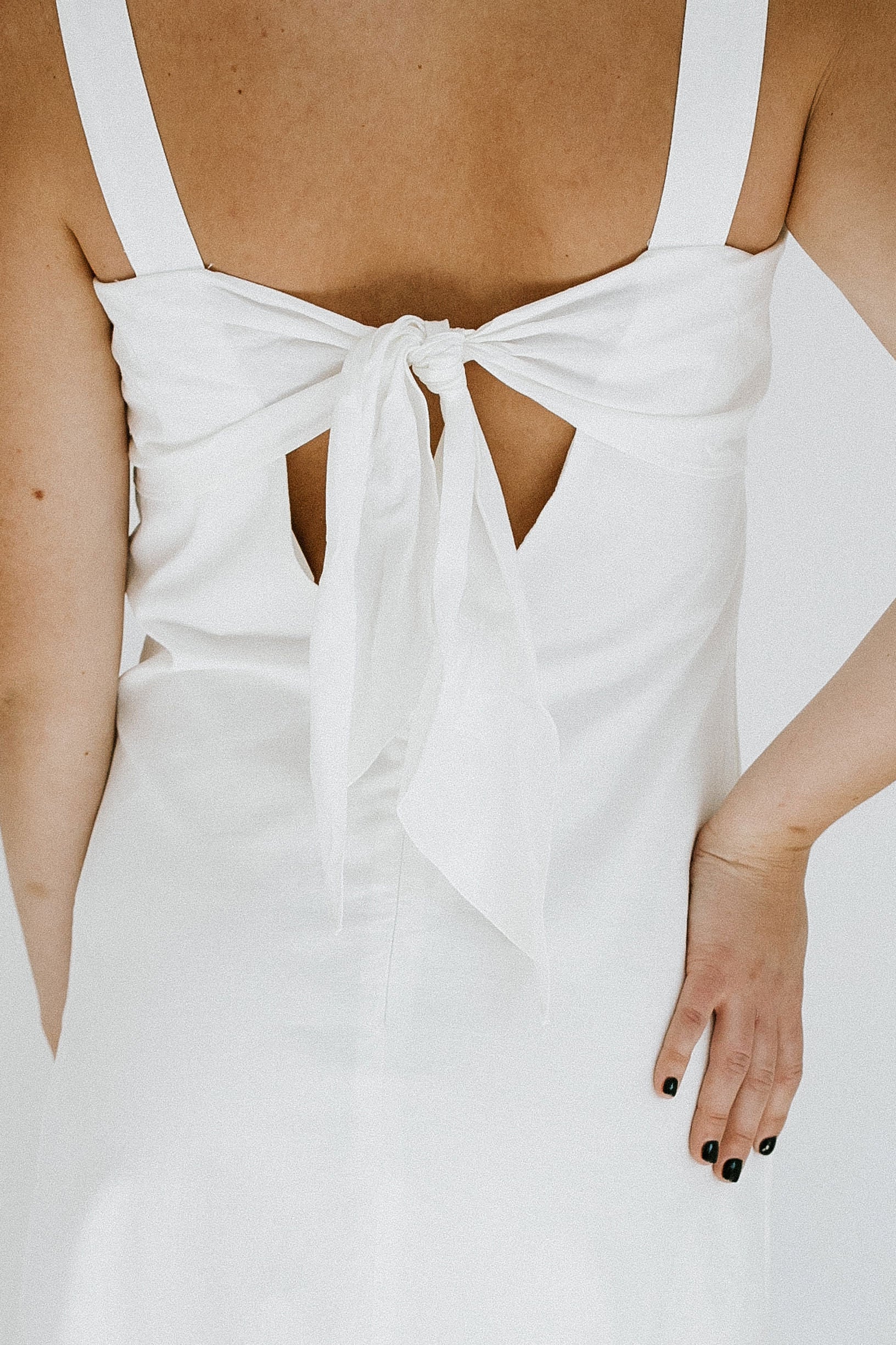Serenade Midi Dress - White