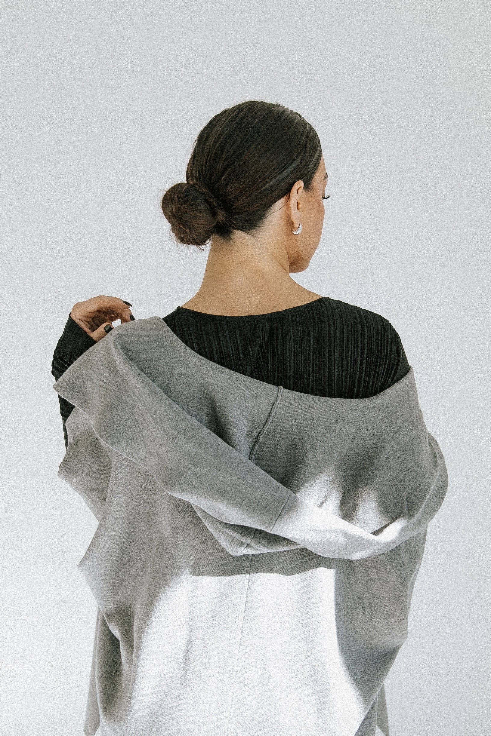 Below Zero Hooded Sweater Vest - Grey