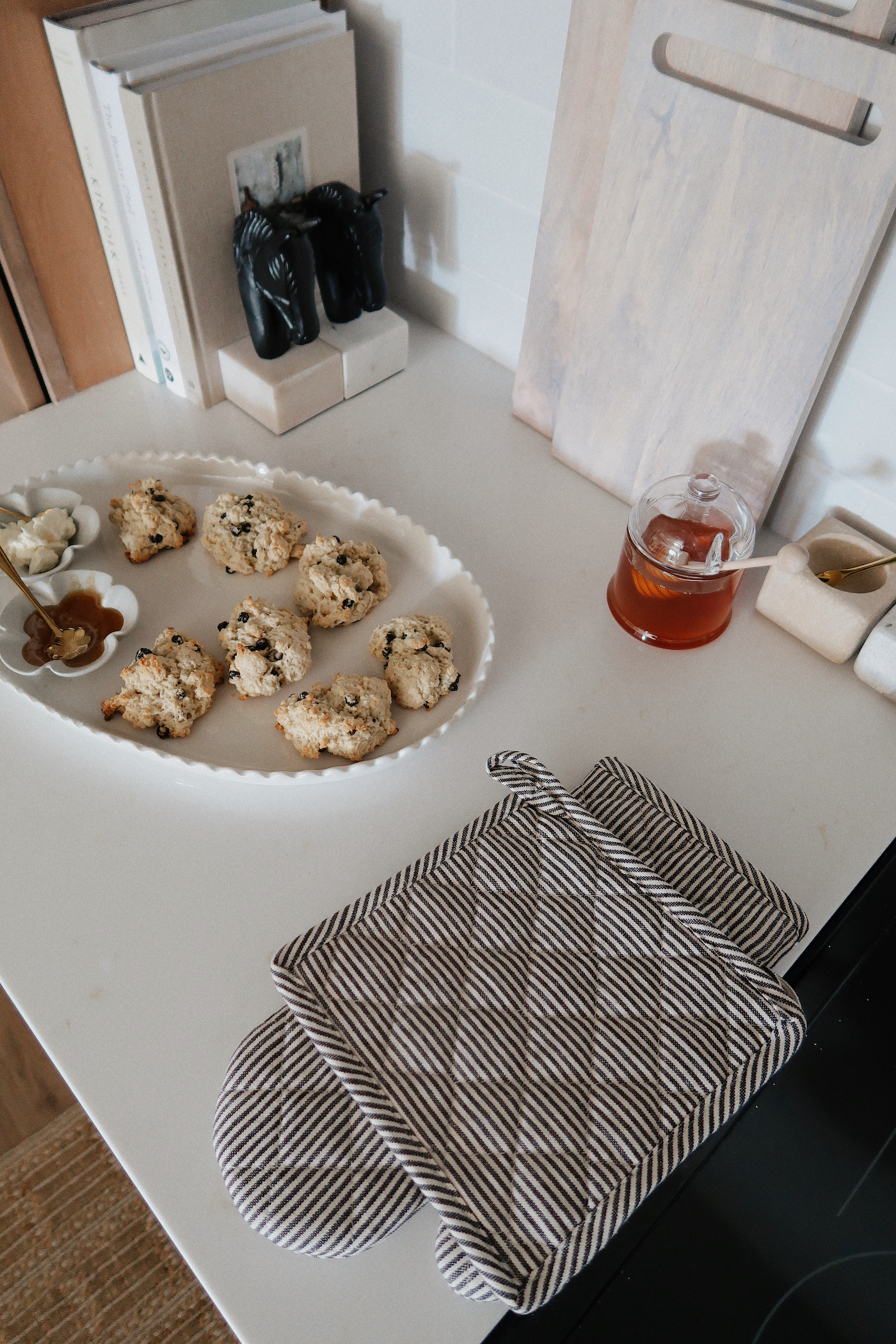 Cannes Scallop Tray