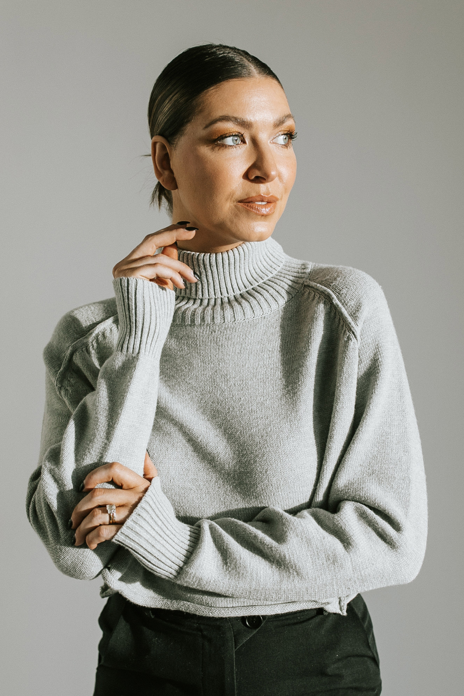 Grey sales cropped sweater