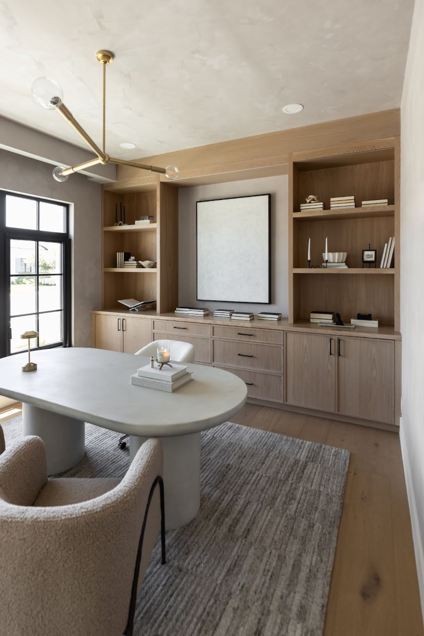 Regina Andrew Talon Chandelier | Modern Chandelier | THELIFESTYLEDCO