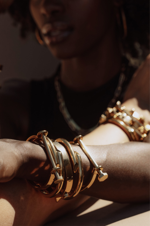 Latch Bracelet - Gold