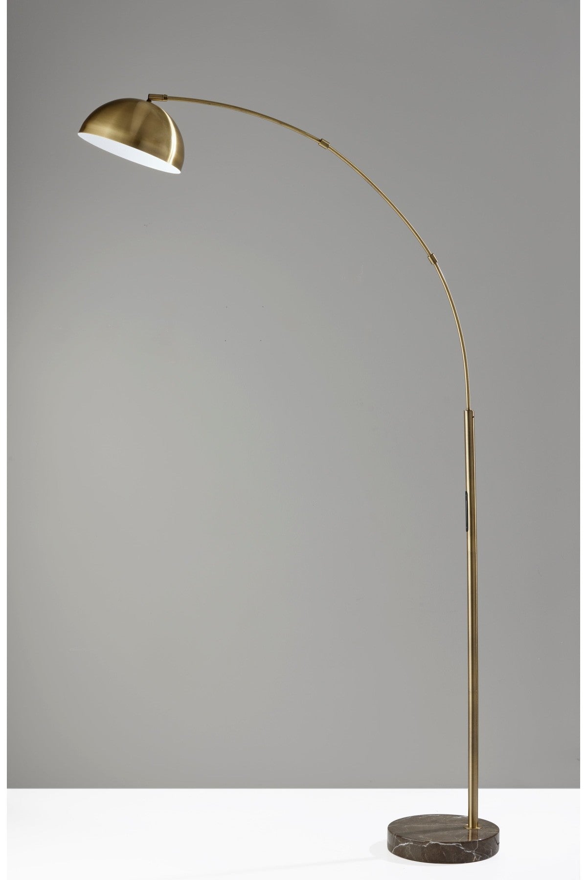 Gala Arched Lamp