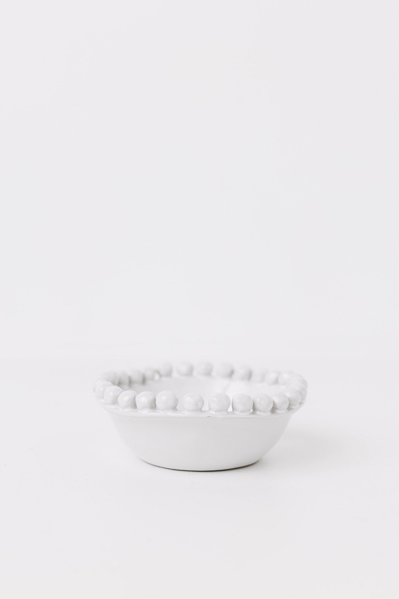 Blanche Dotted Edge Bowl