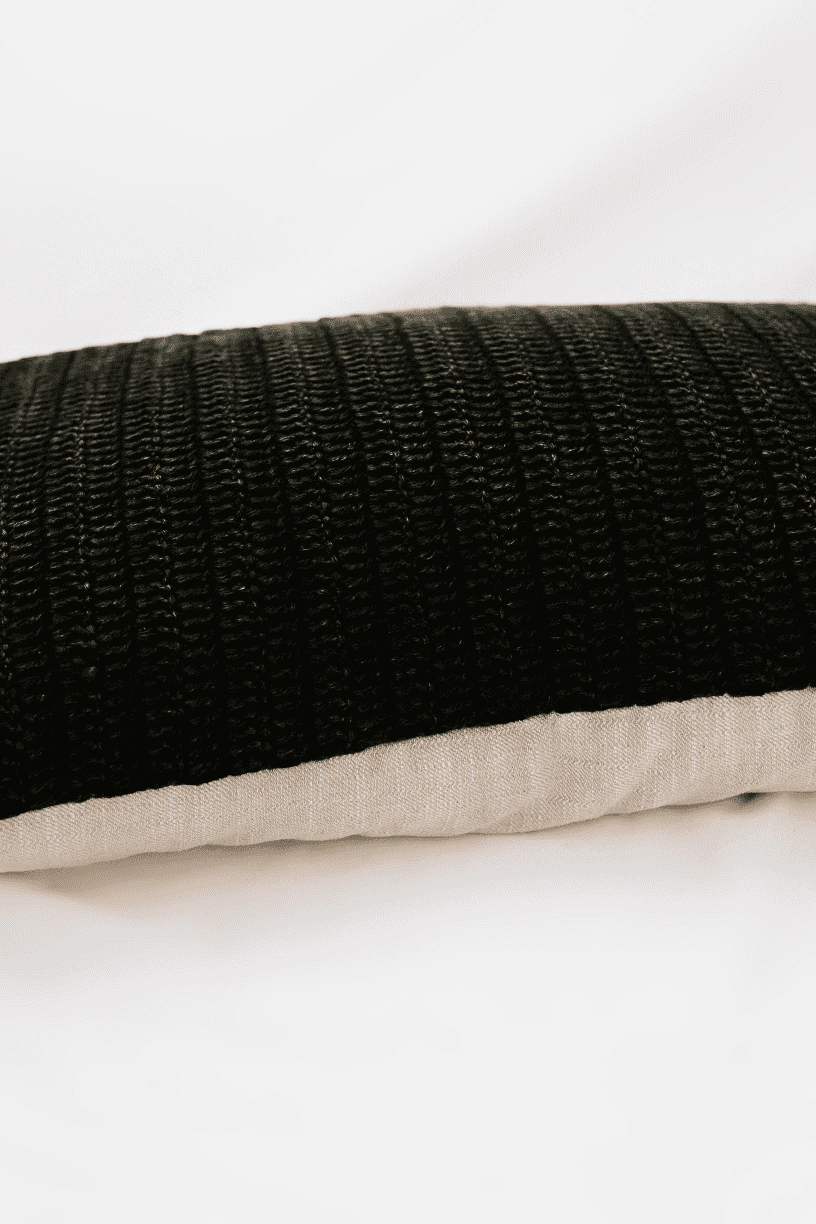 Maverick Lumbar Pillow - Black