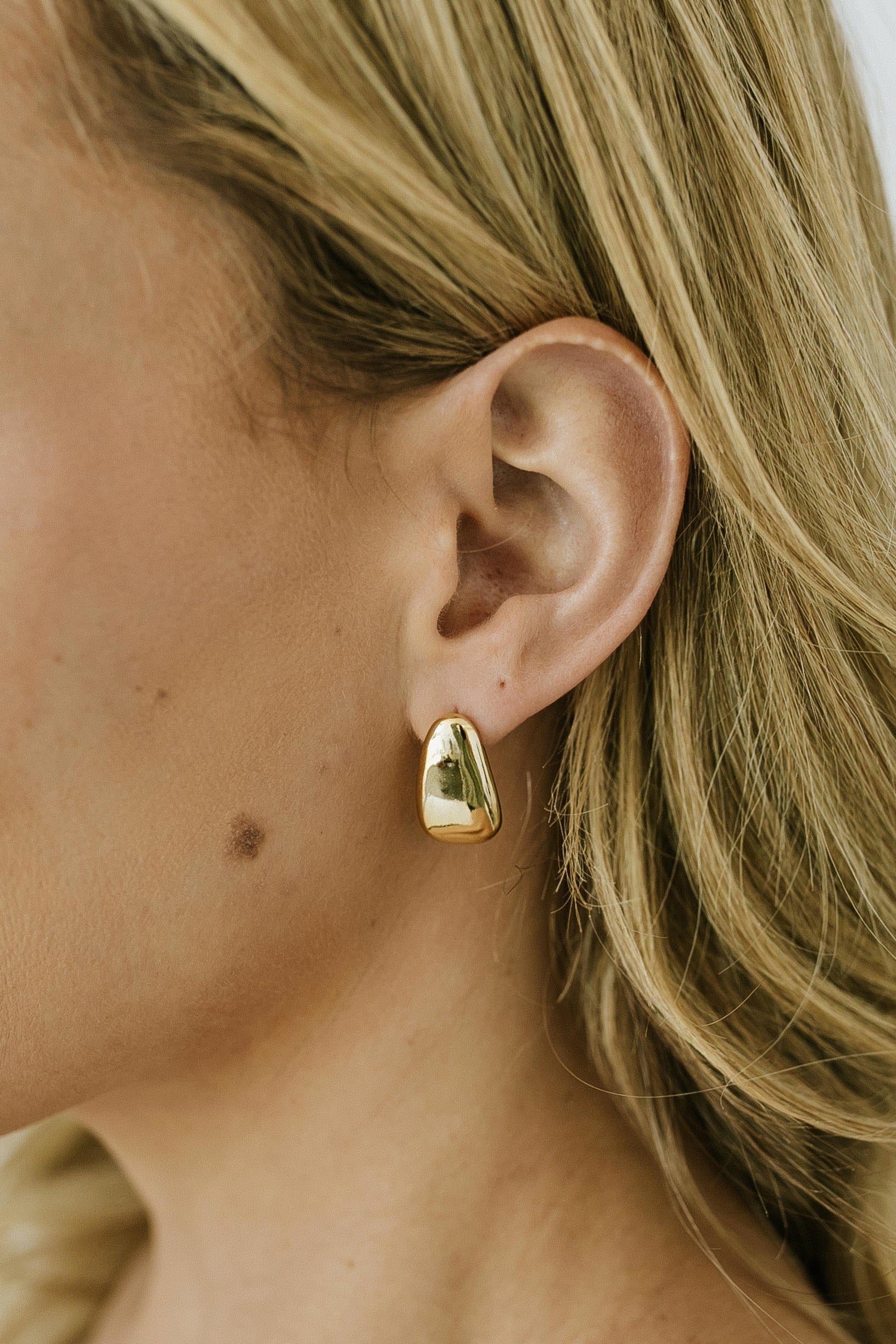 To The Moon Earring - Gold