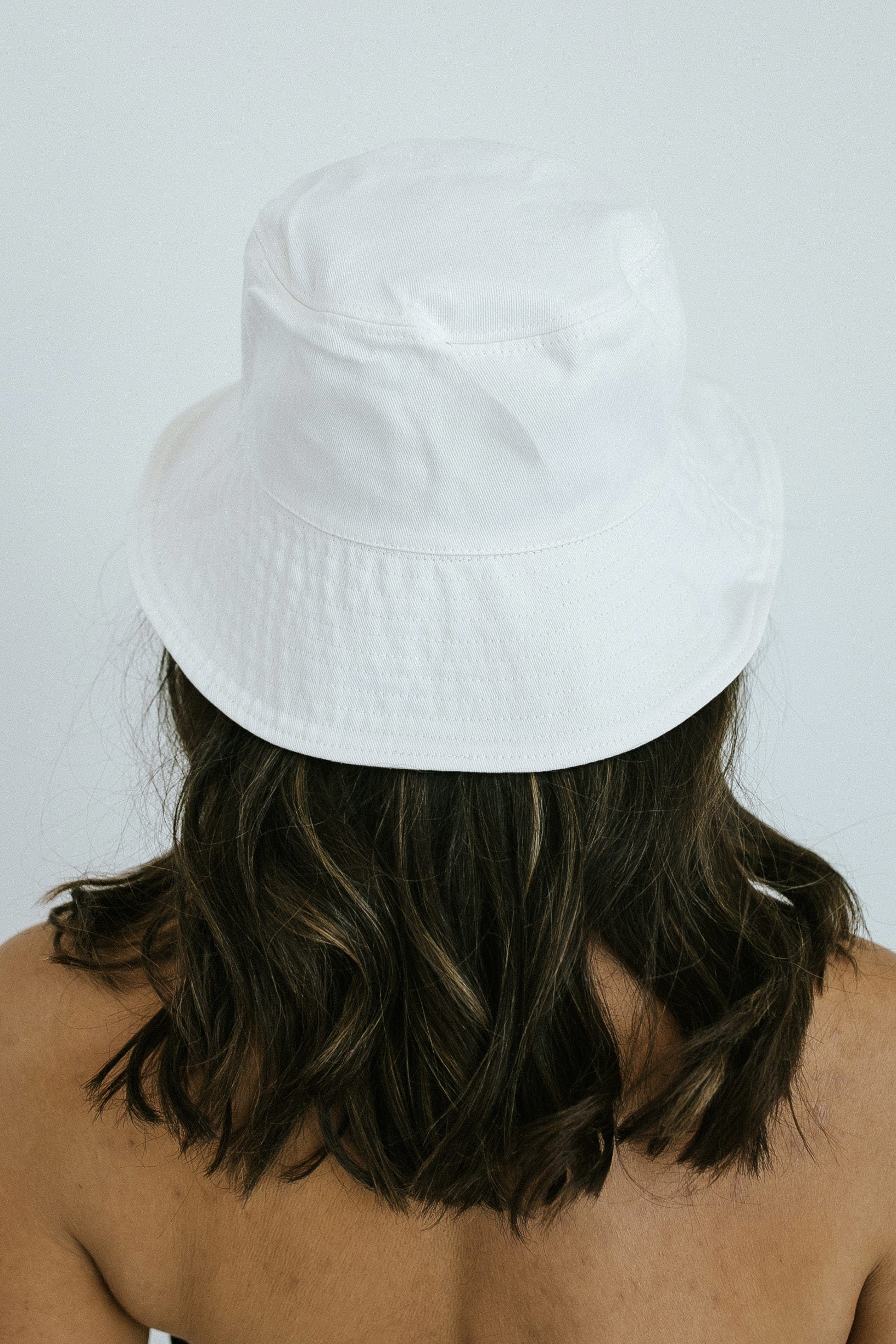 Treasure Reversible Bucket Hat - Snowcone + White