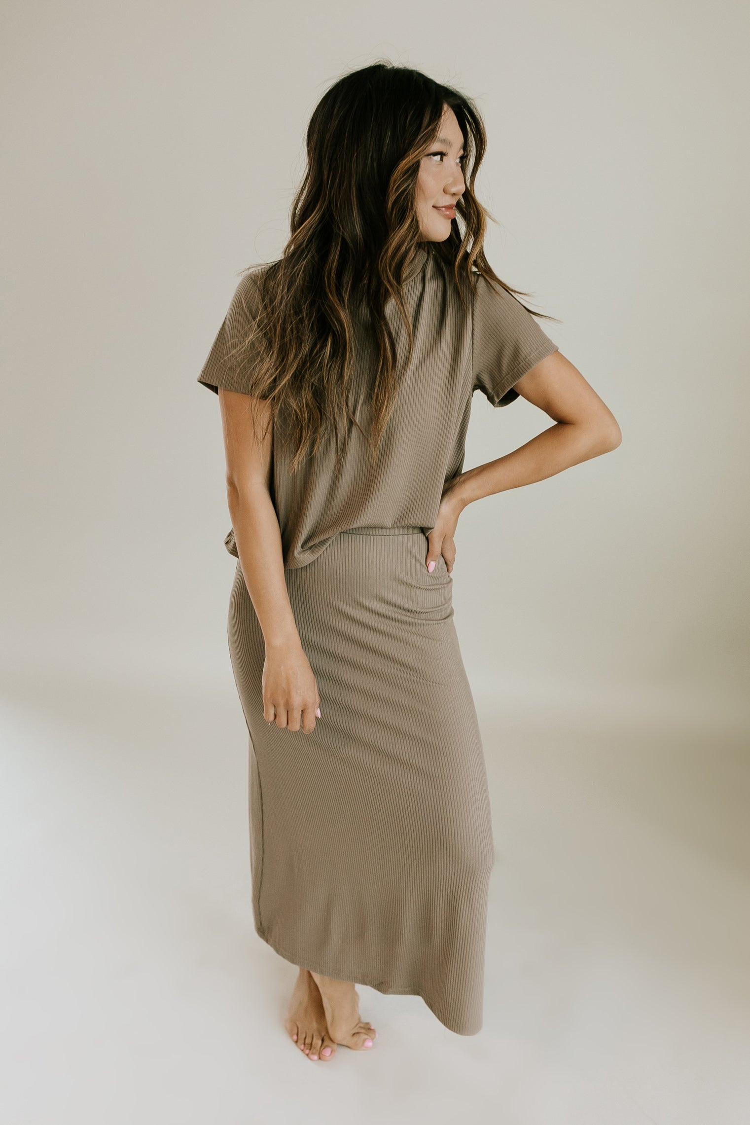 Temecula Ribbed Top + Midi Skirt Set - Taupe — THELIFESTYLEDCO Shop