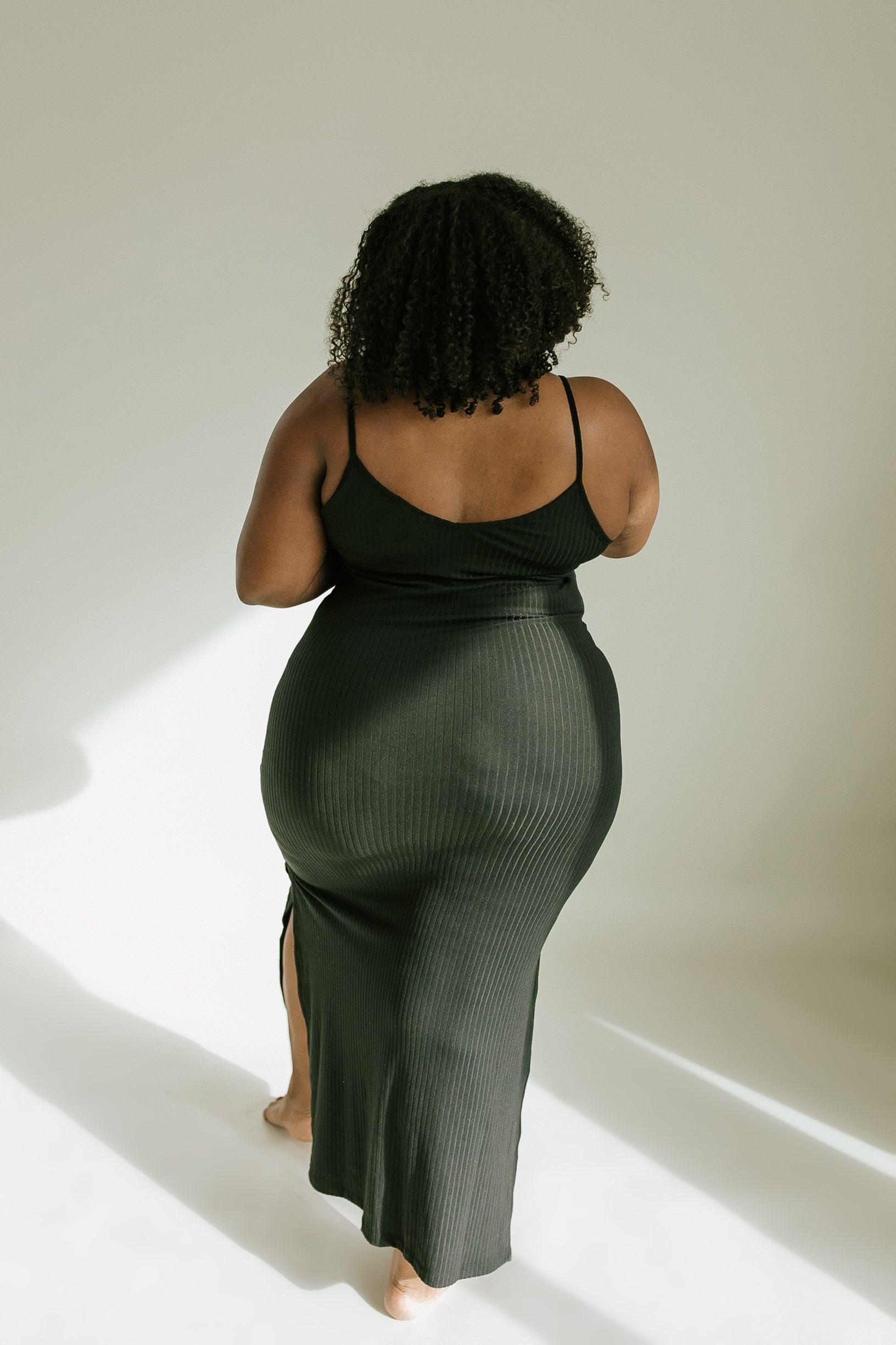 Keoni Ribbed Midi Dress - Black - More Sizes