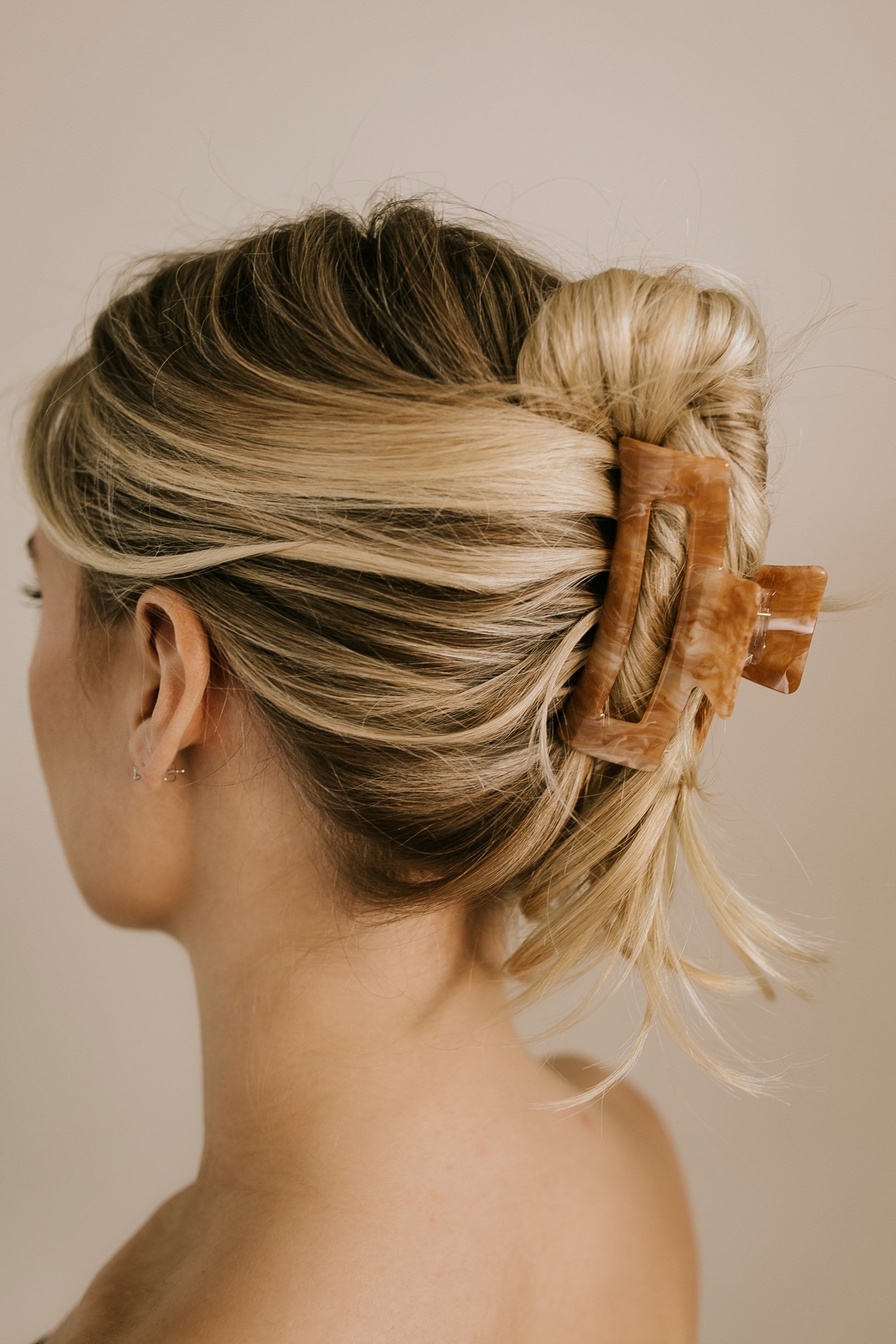 Tay Hair Clip - Taupe