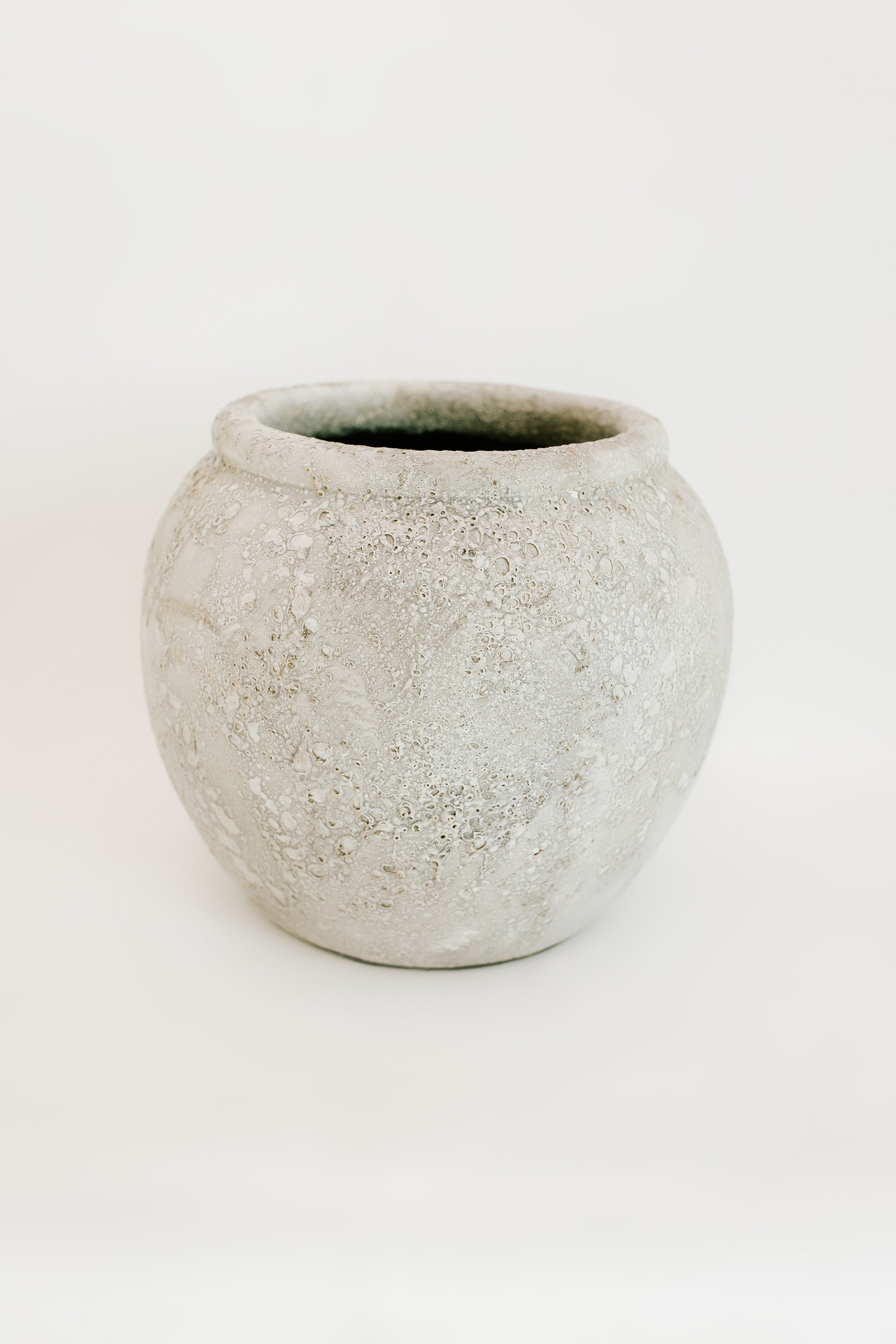 Luna Terracotta Vase